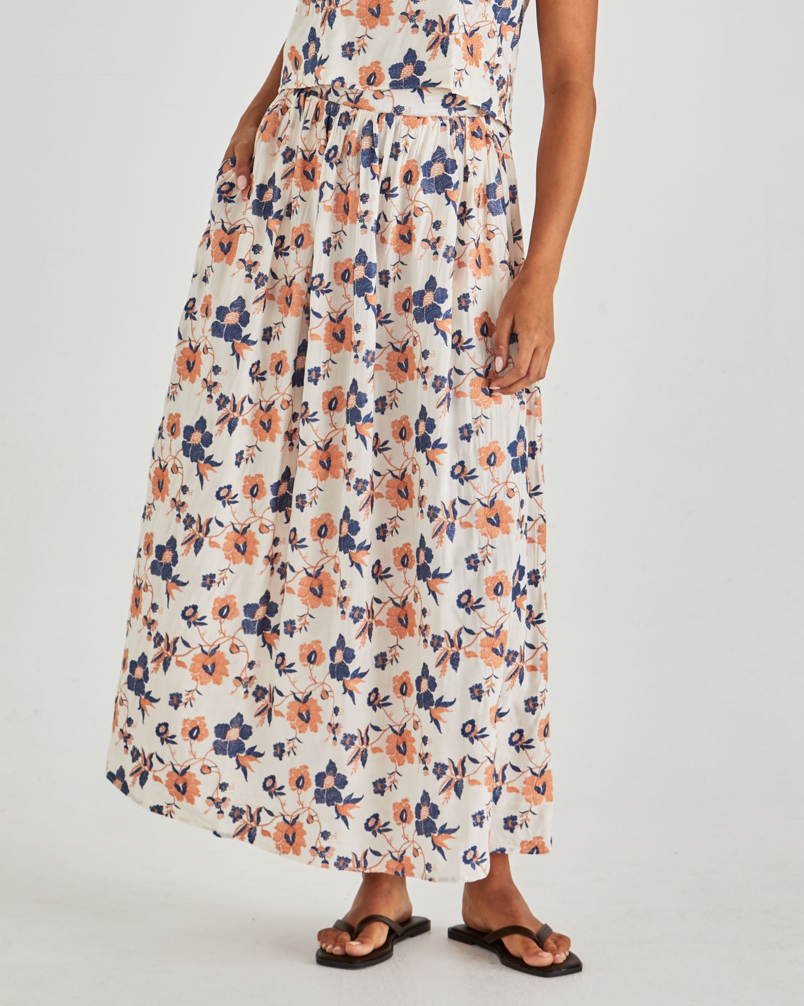 Sass Luca Full Skirt - Floral Embroidery