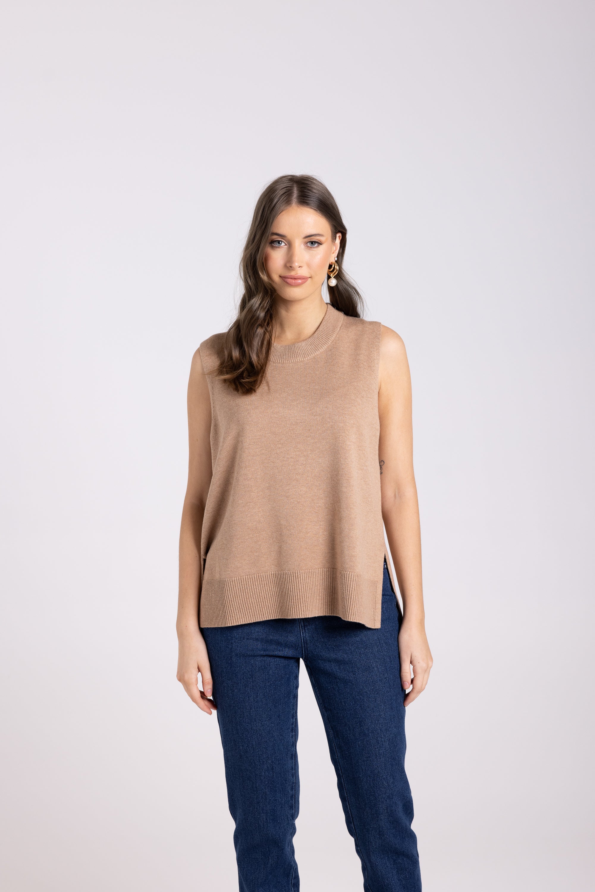 Two T's Knit Vest - Camel
