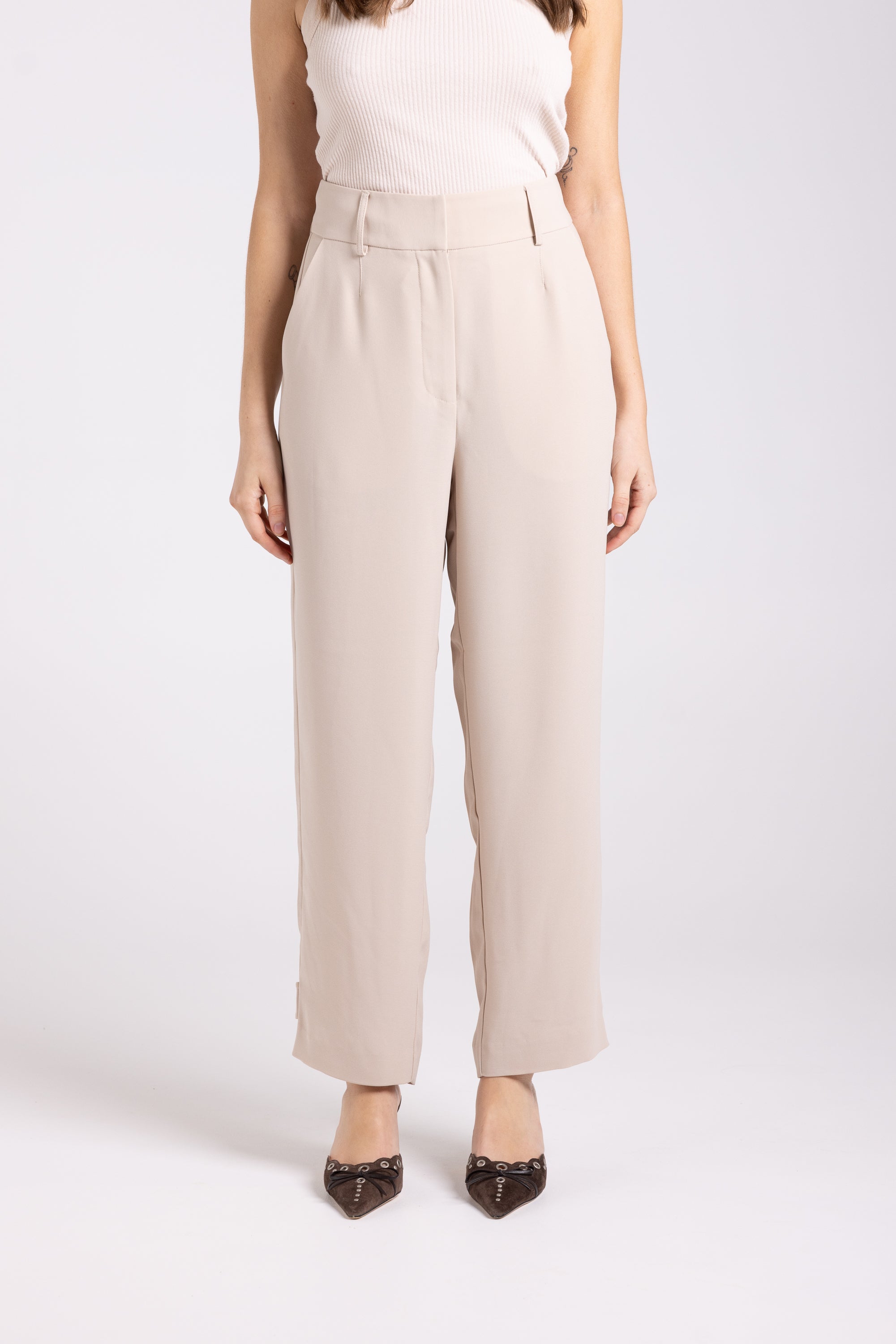 Two T's 7/8 Pant with Leg Tab - Almond