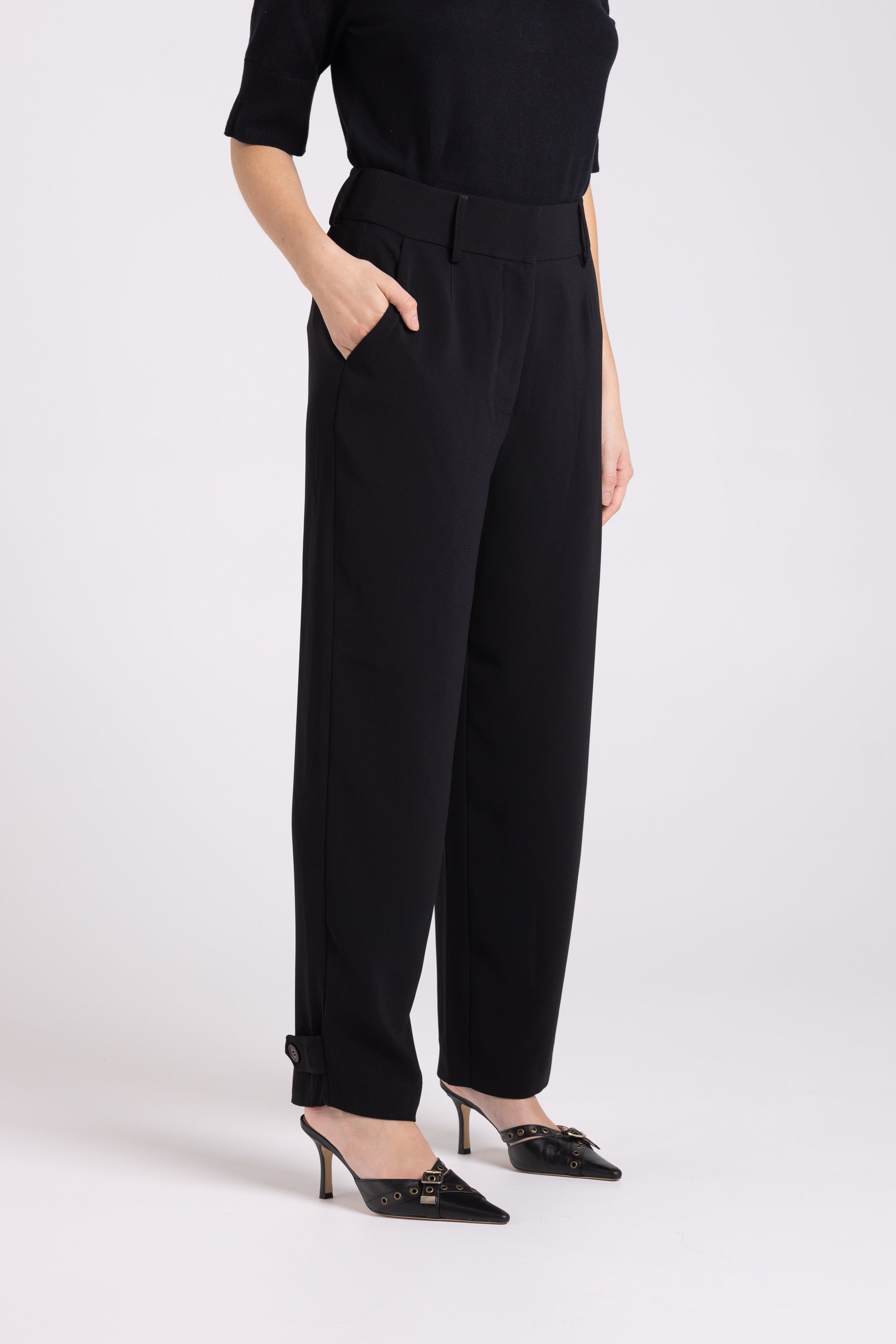 Two T's 7/8 Pant with Leg Tab - Black