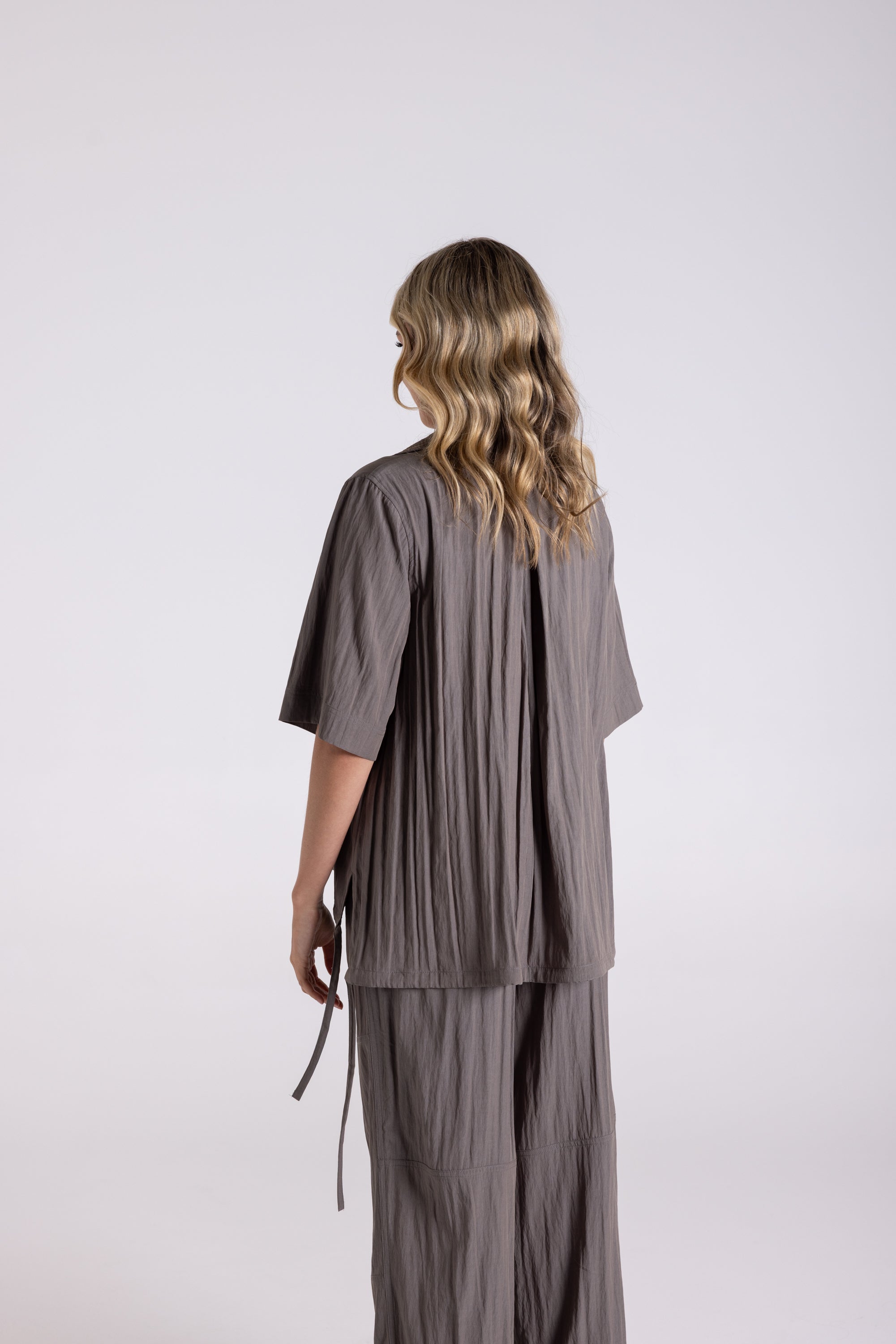 Two T's Crinkle Short Sleeve Top - Donkey