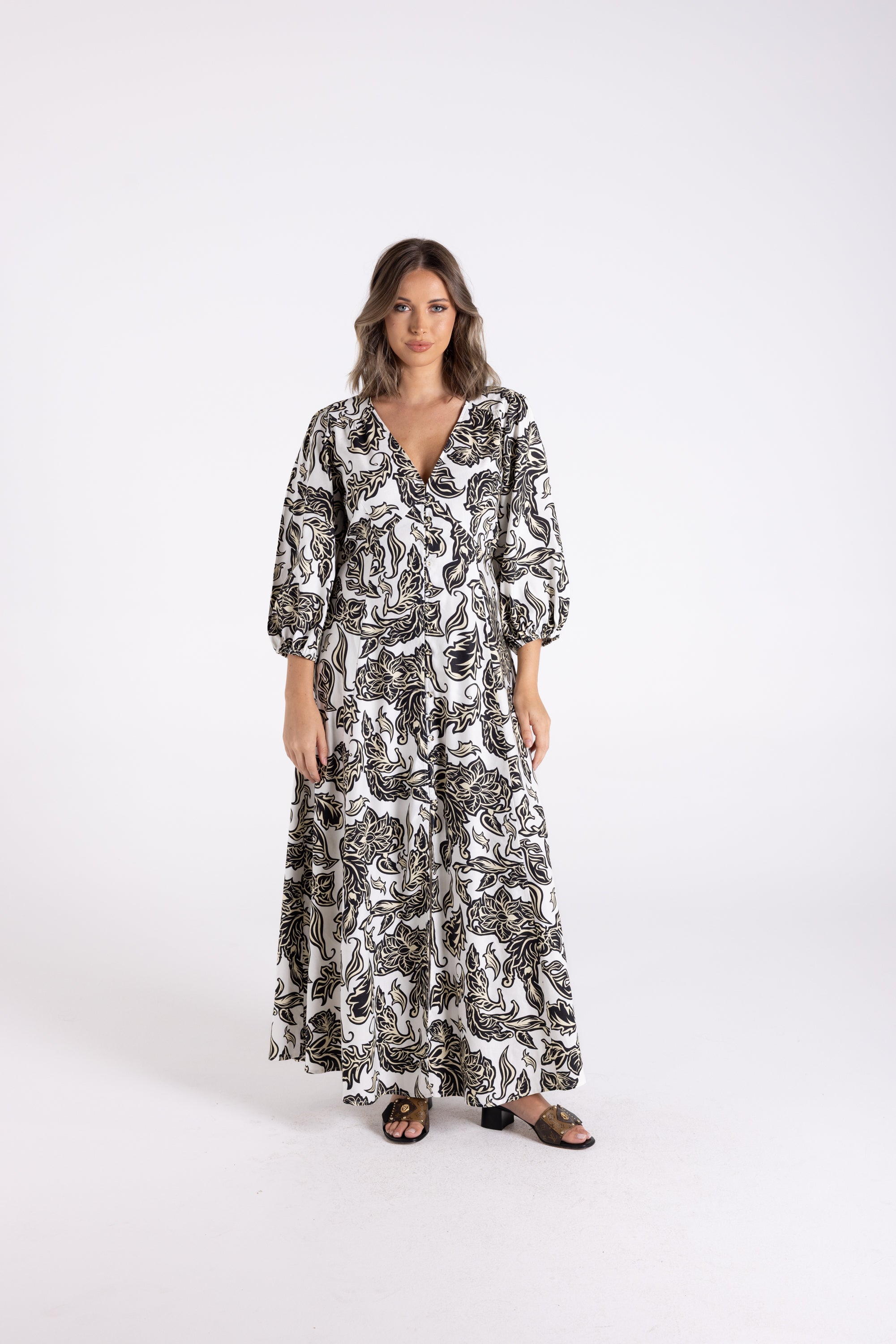 Two T's Katie Print Midi Dress - White/Sand/Black