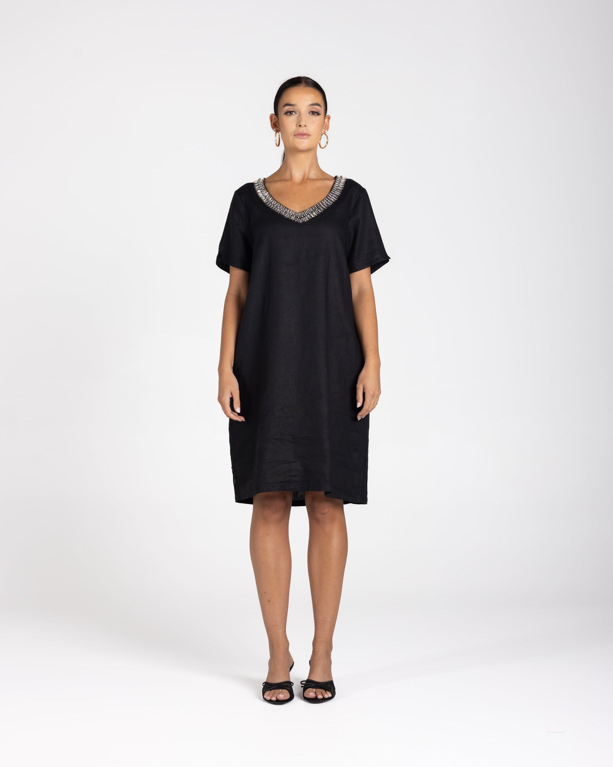 Two T's Linen V-Neck Beaded Dress - Black