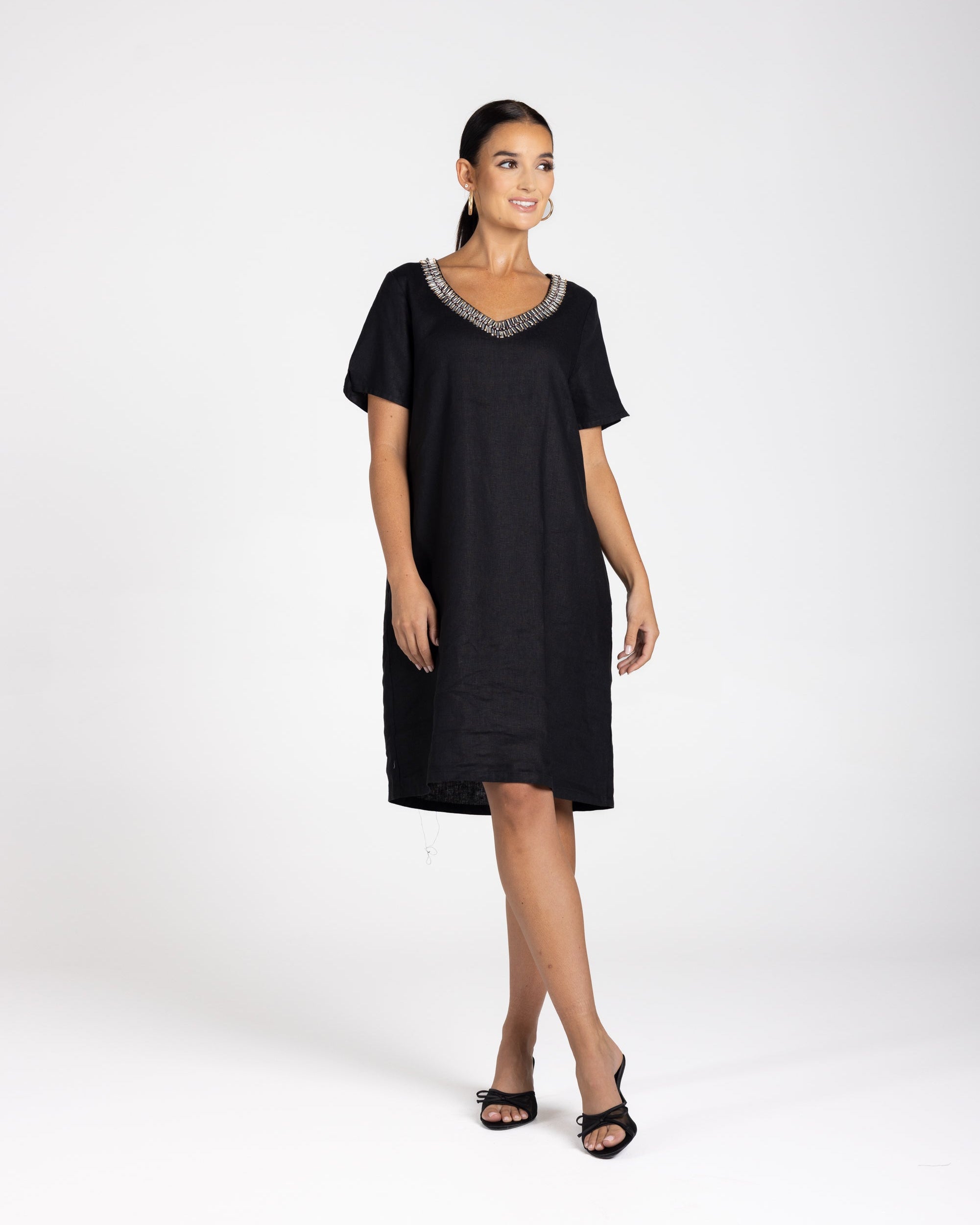 Two T's Linen V-Neck Beaded Dress - Black