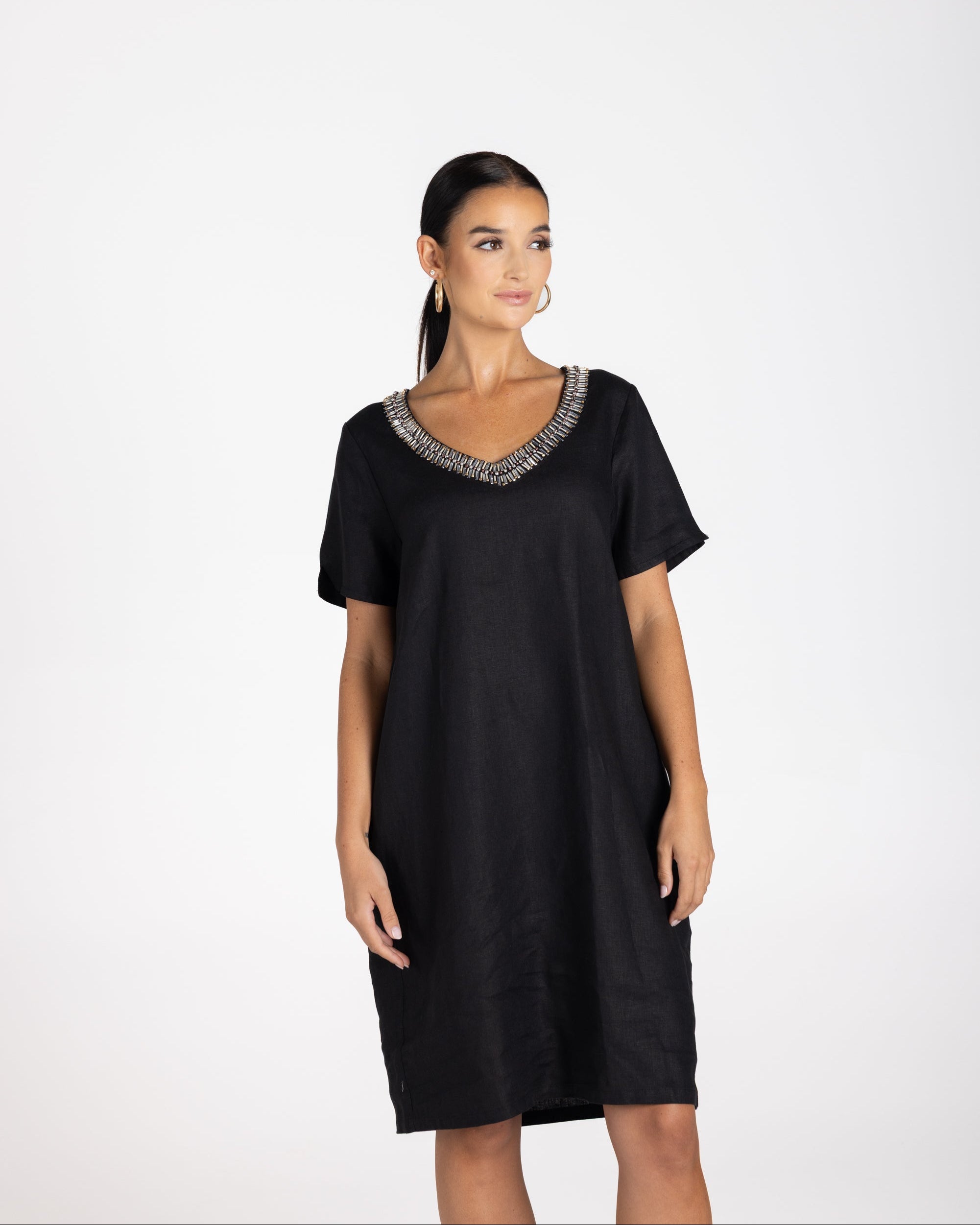 Two T's Linen V-Neck Beaded Dress - Black