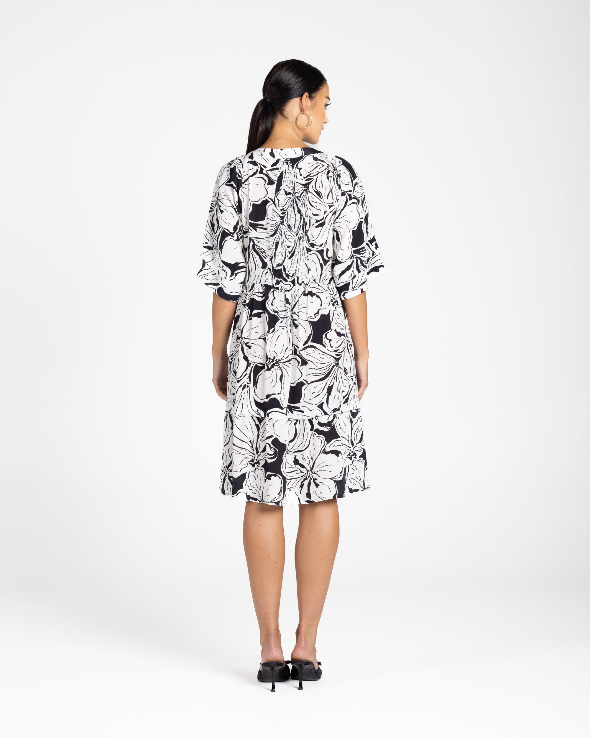 Two T's Hibiscus Print Short Dress