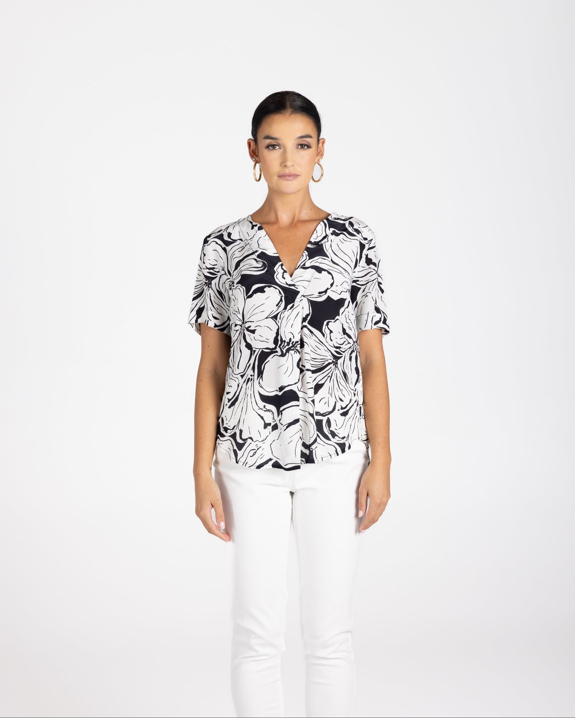 Two T's Hibiscus Print Top