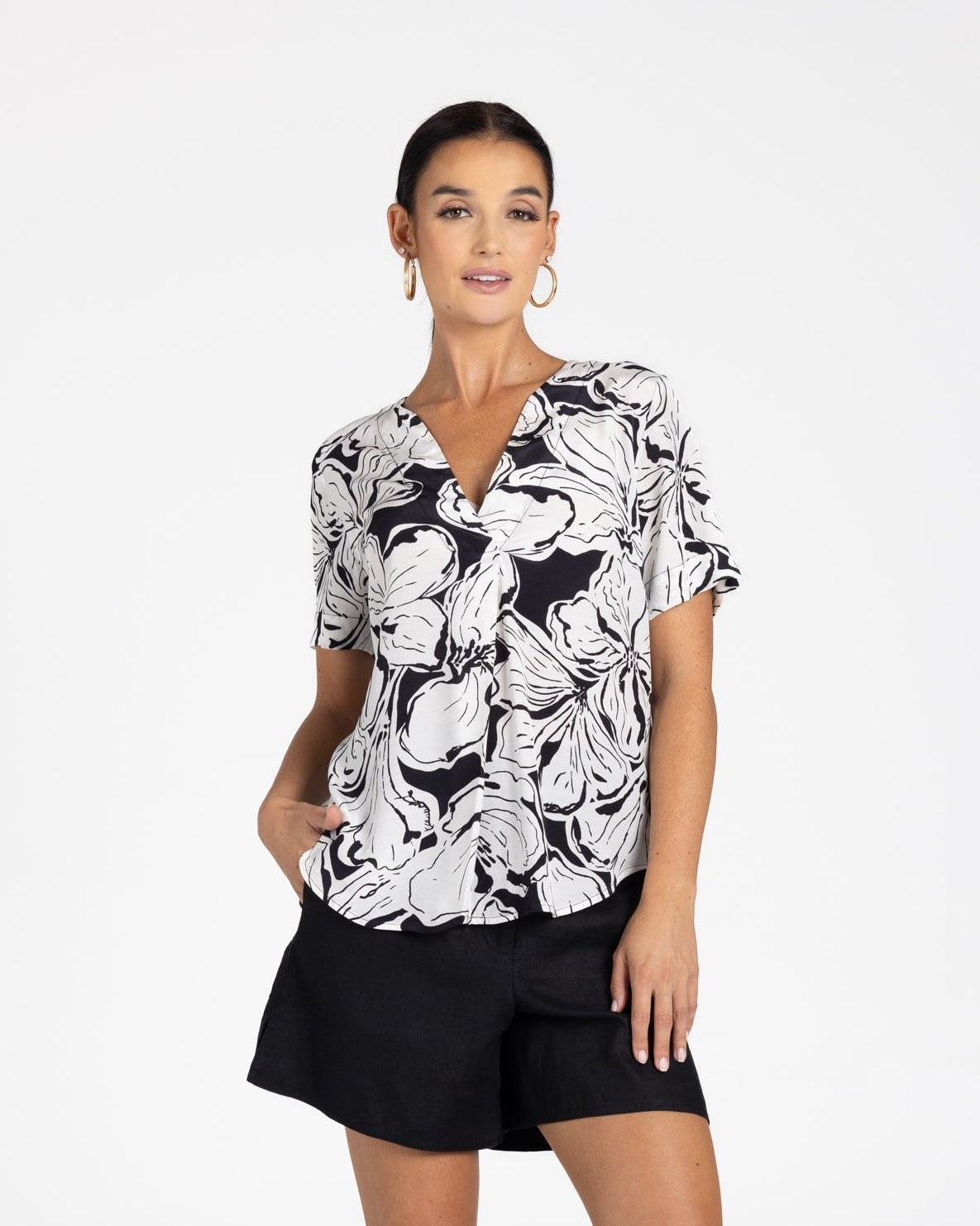Two T's Hibiscus Print Top