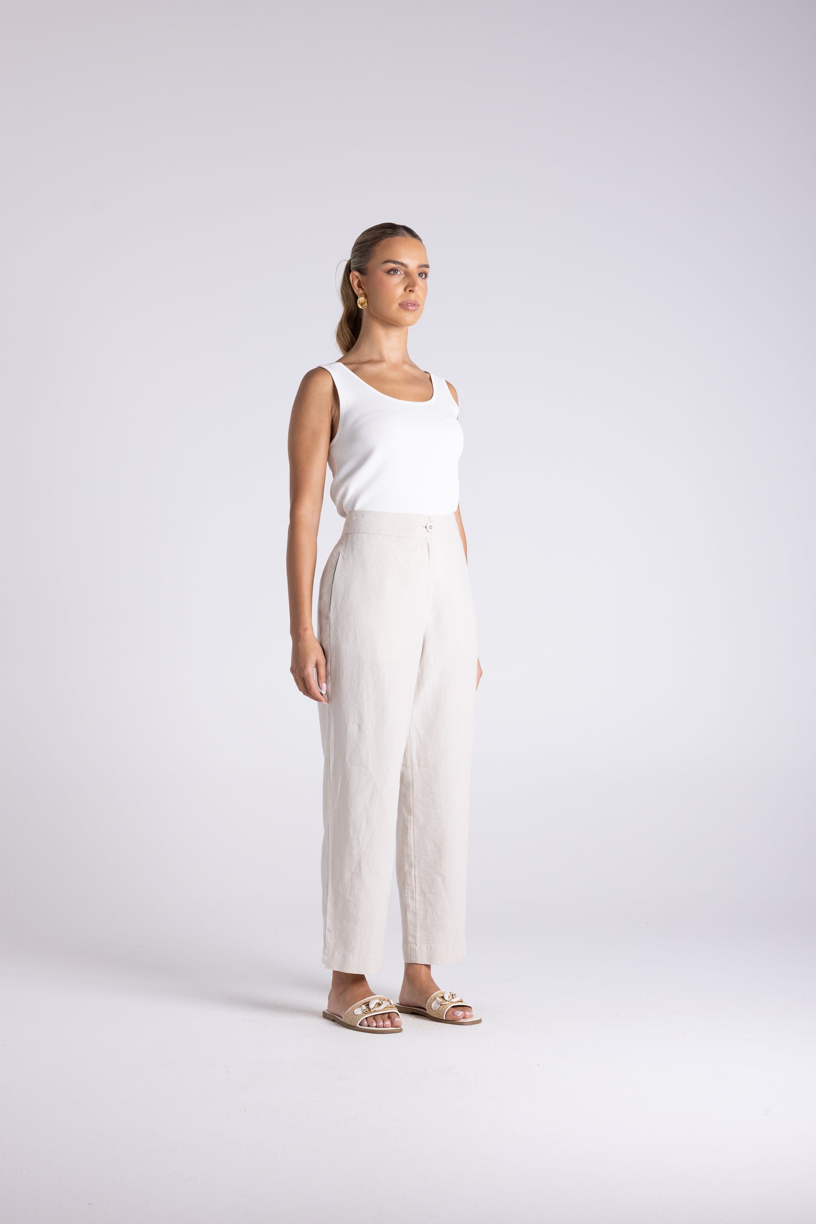 Two T's Luna 7/8 Linen Pant - Straw