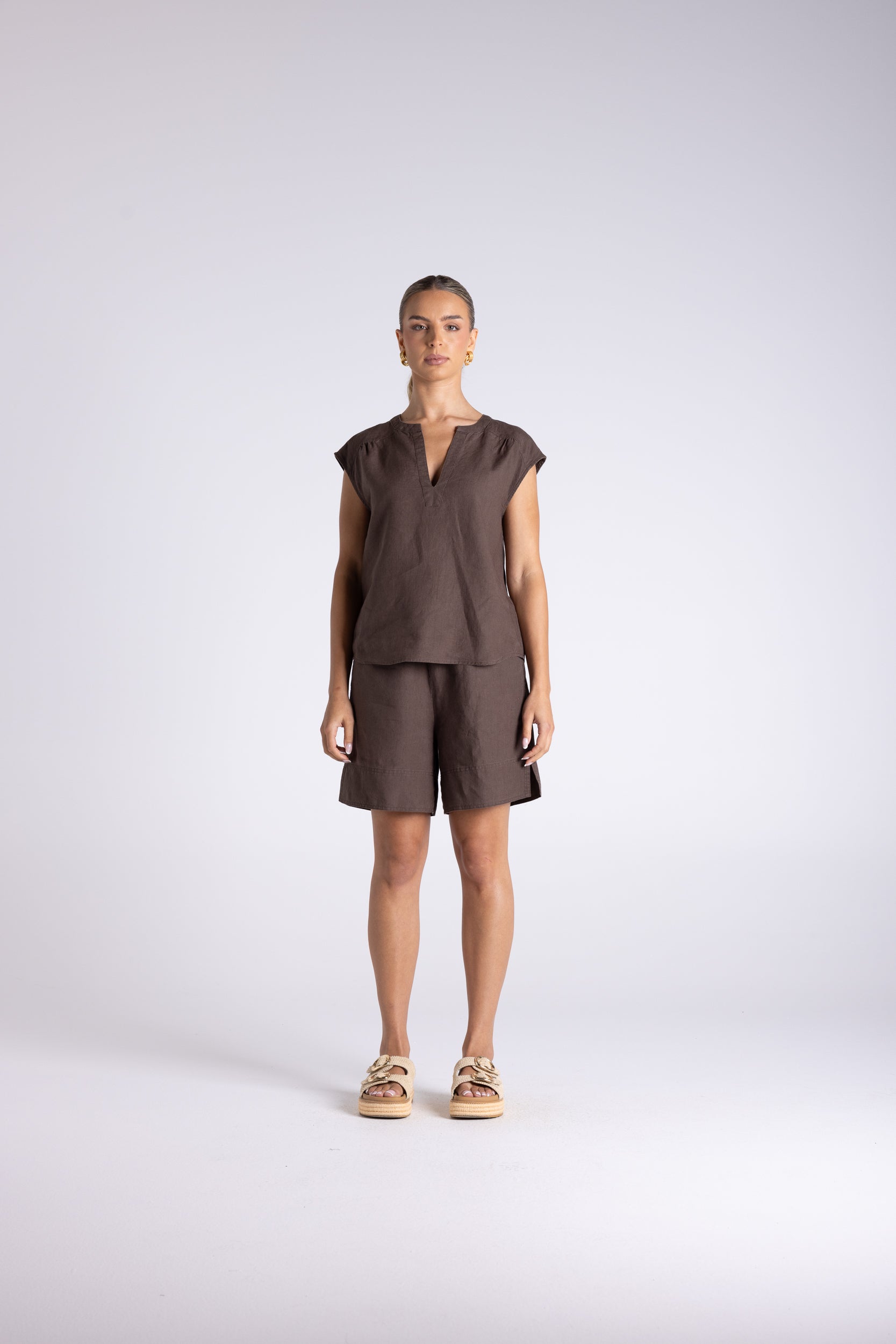 Two T's Aria Linen Top - Chestnut
