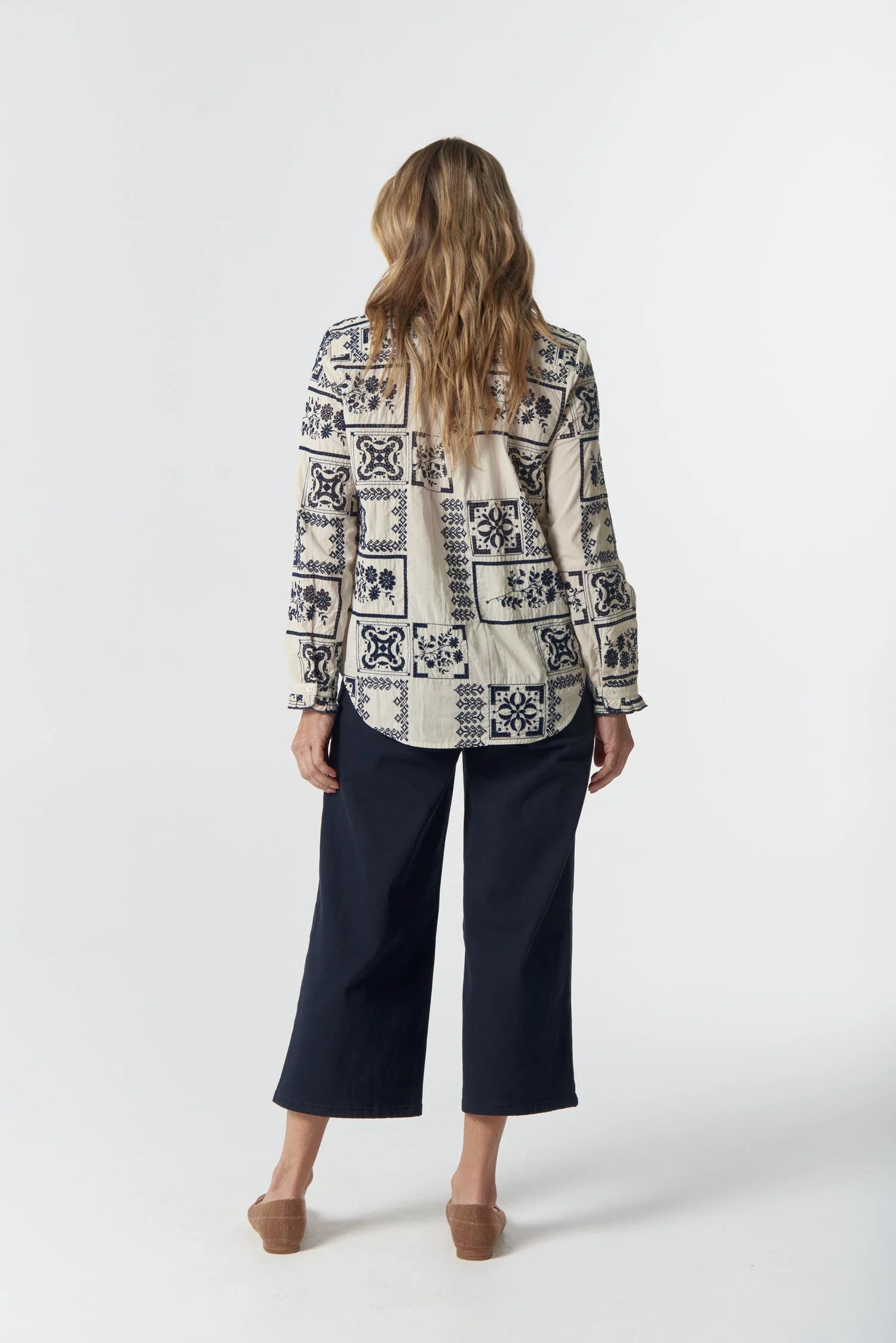 Goondiwindi Cotton Wattle Frill Cotton Shirt - White/Navy