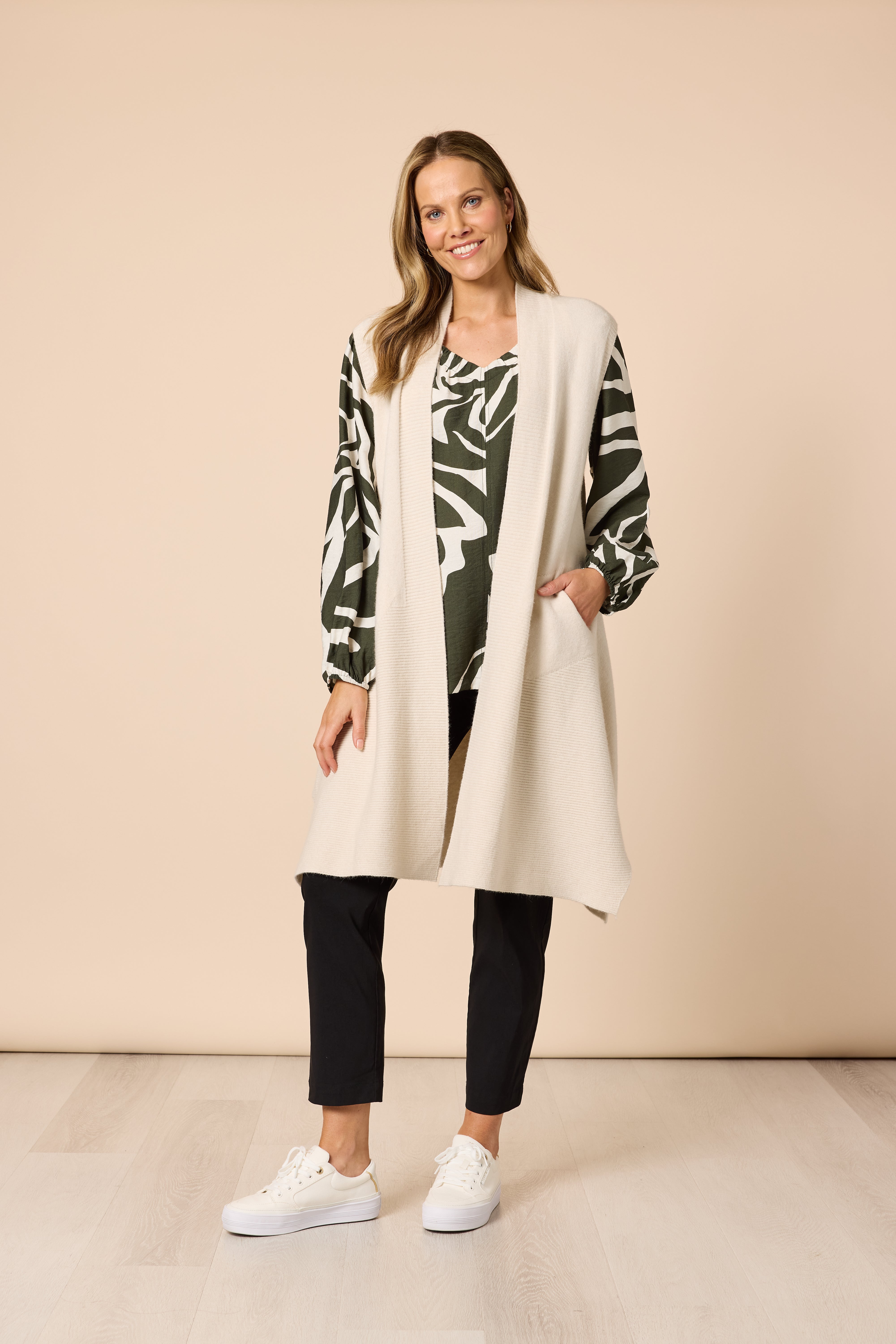 Clarity Casa Longline Knit Vest - Light Natural