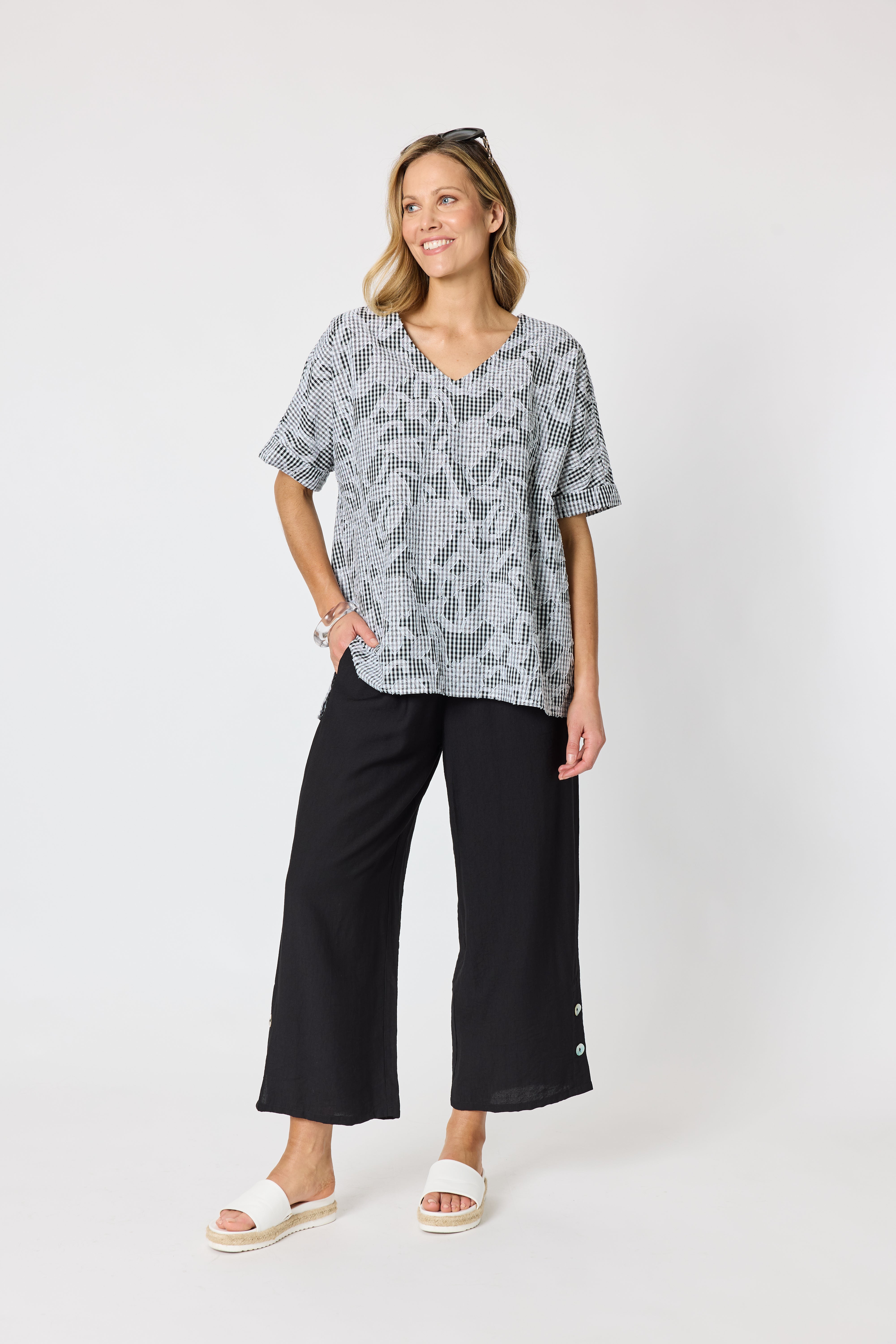Clarity Tapestry Print Top - Black/White