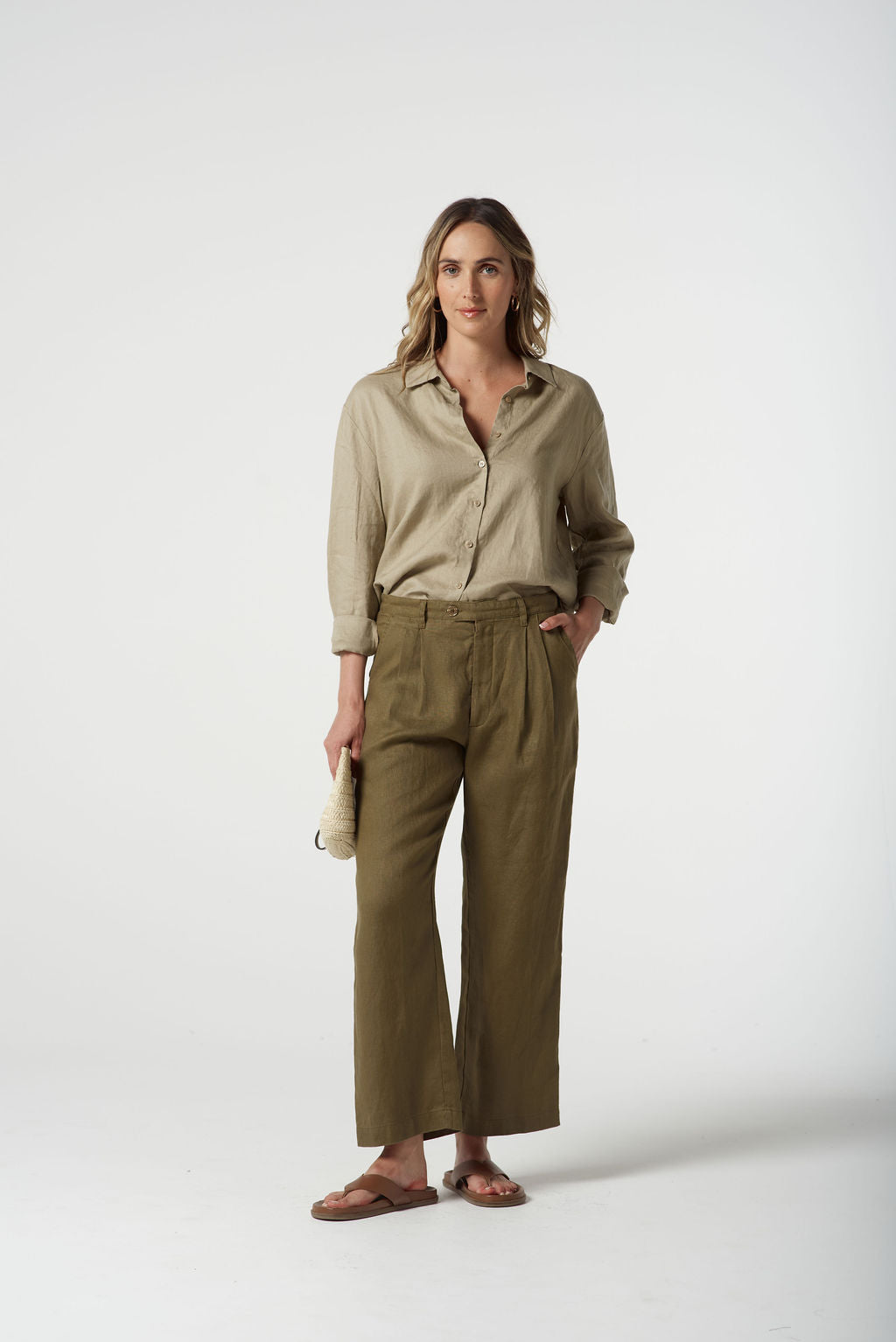 Goondiwindi Cotton Tapered Manstyle Cropped Pant - Otter