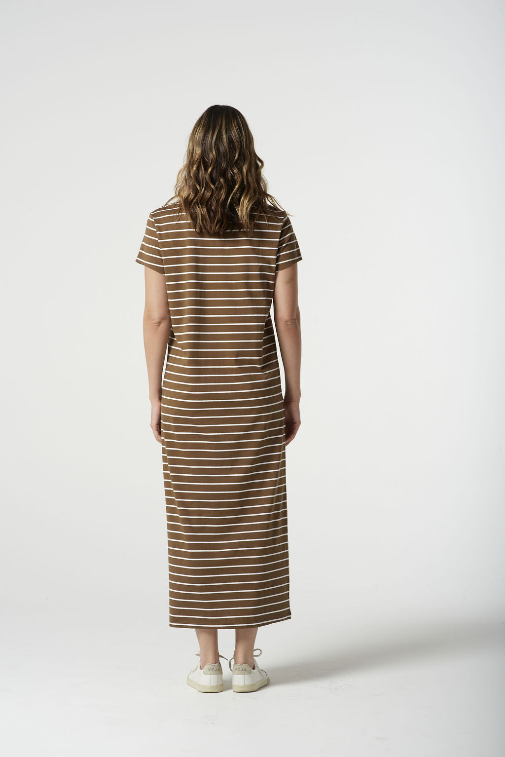 Goondiwindi Cotton Stripe Maxi T-Shirt Dress - White/Otter