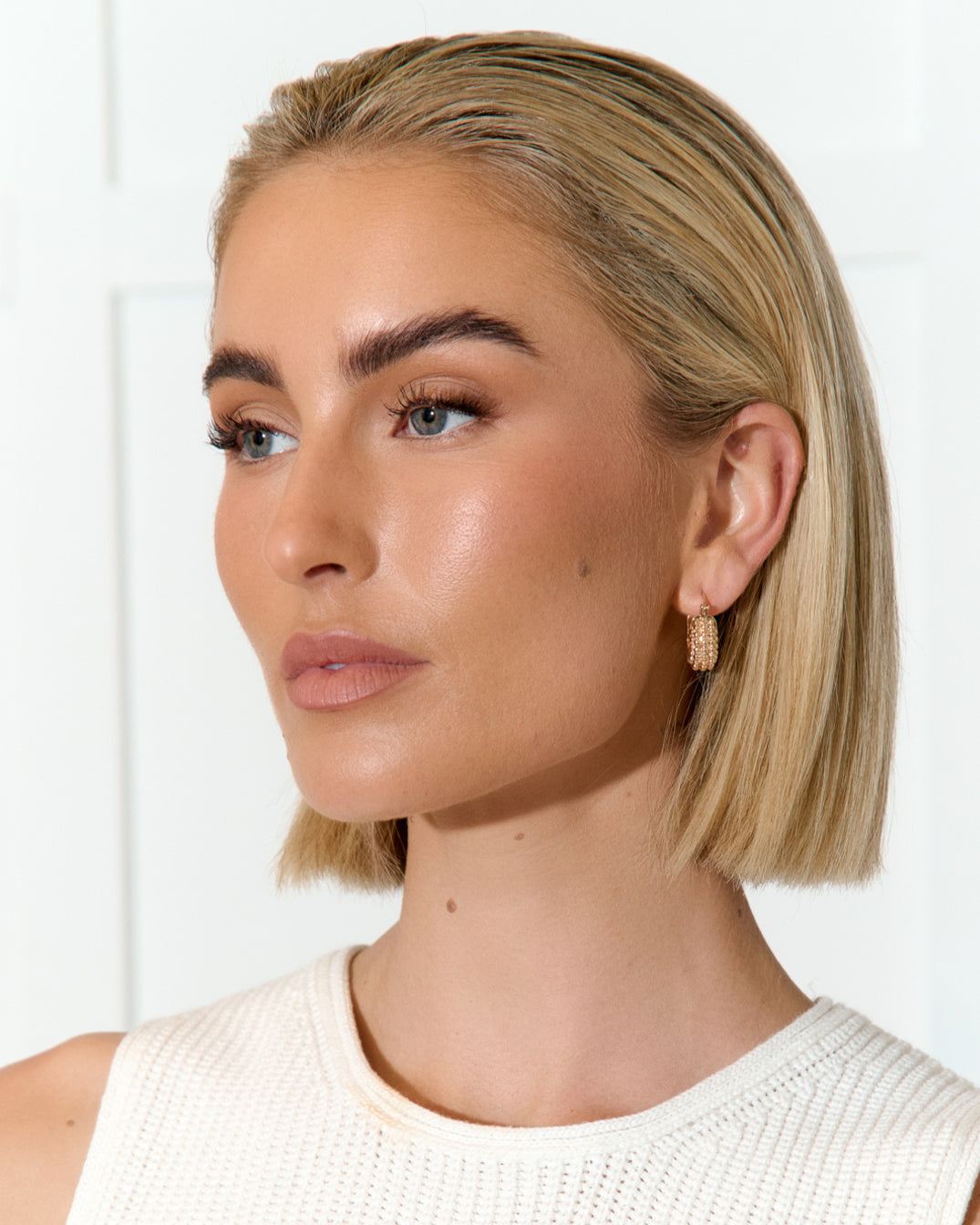 Adorne Panel Texture Mini Hoops