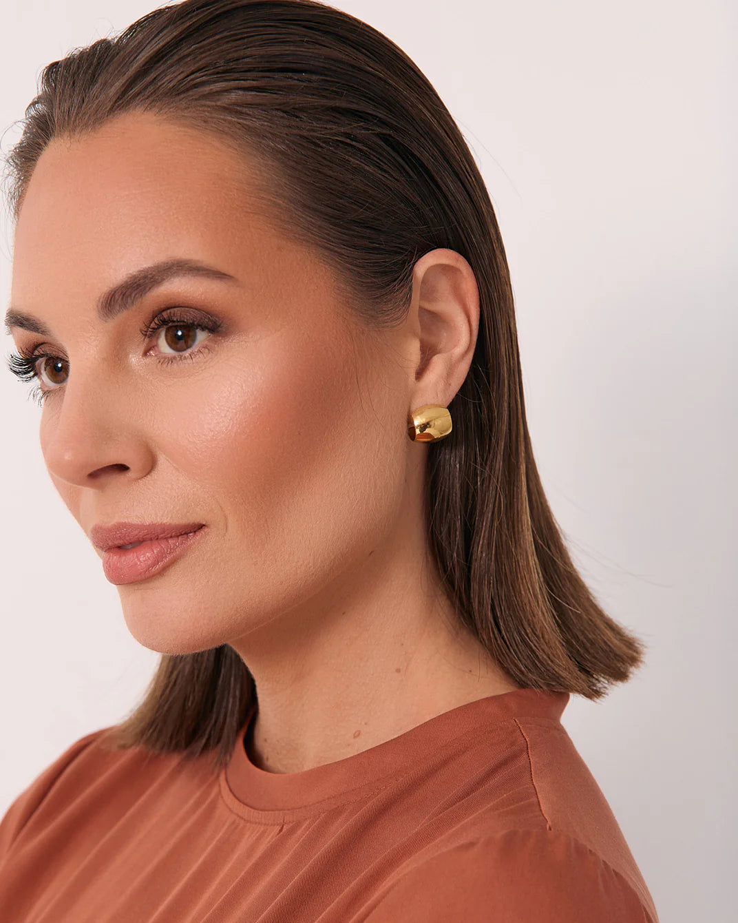 Adorne Mini Curved Hoops - Gold