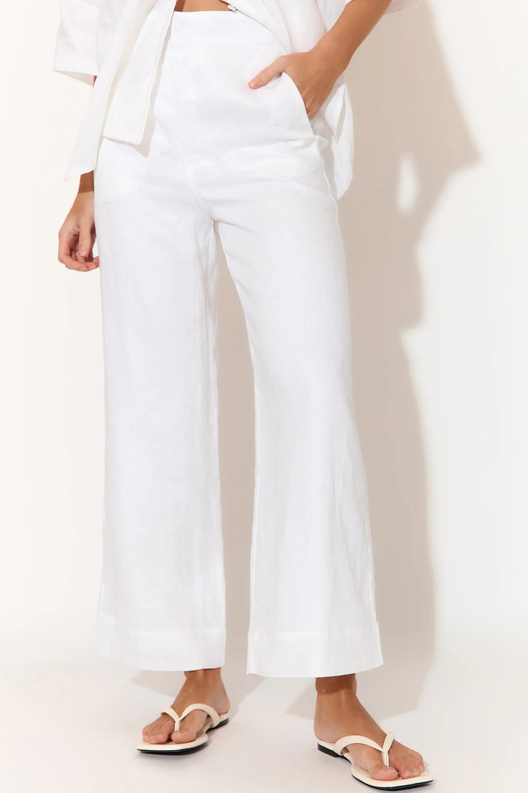 Adorne Nisha Cropped Lined Linen Pant - White