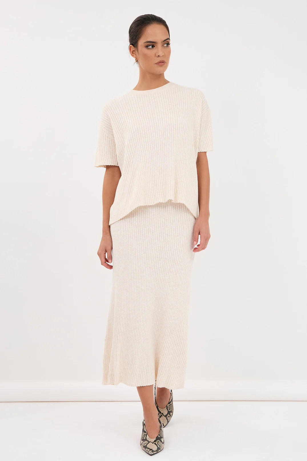Adorne Shani Rib Knit Short Sleeve Top - Oat