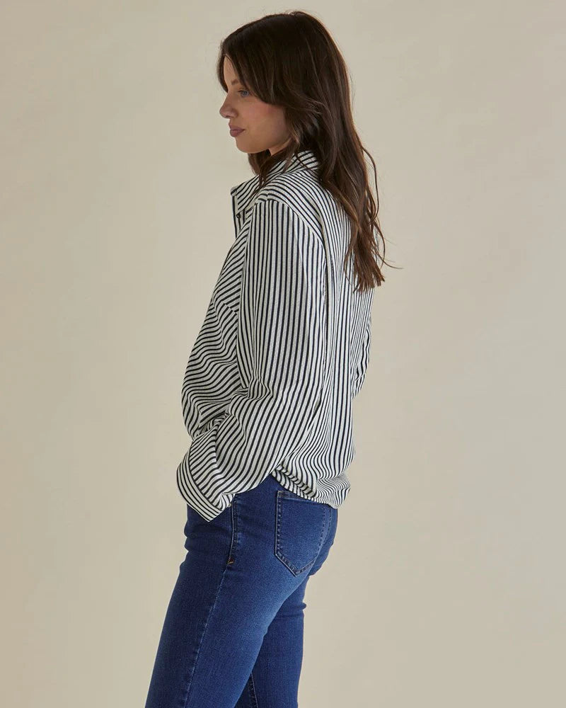 Betty Basics Crinkle Shirt - Black/Cream Stripe