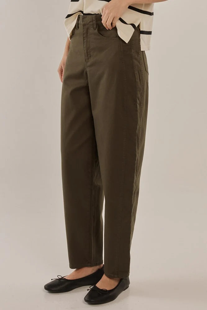 Betty Basics Barrel Leg Chino - Khaki