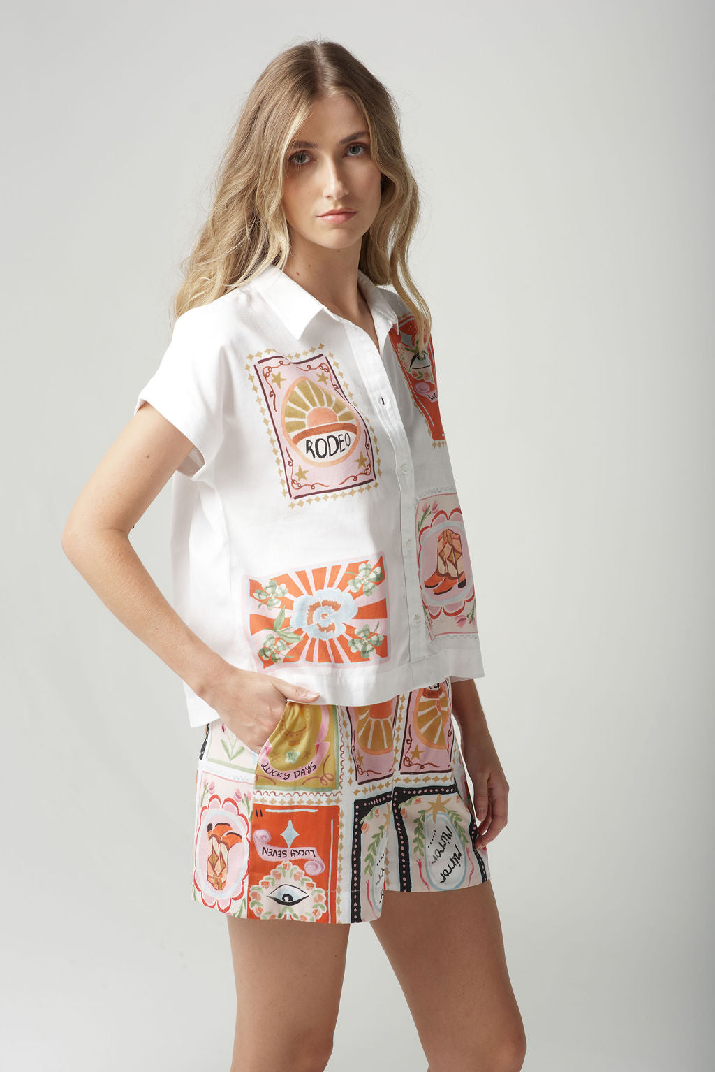 Cloth+Paper+Scissors Rodeo Print Elastic Waist Shorts