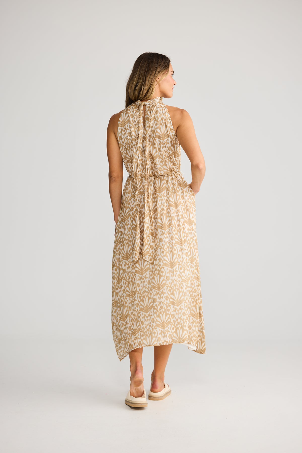 Holiday Mangrove Dress - Taupe Spring Fan