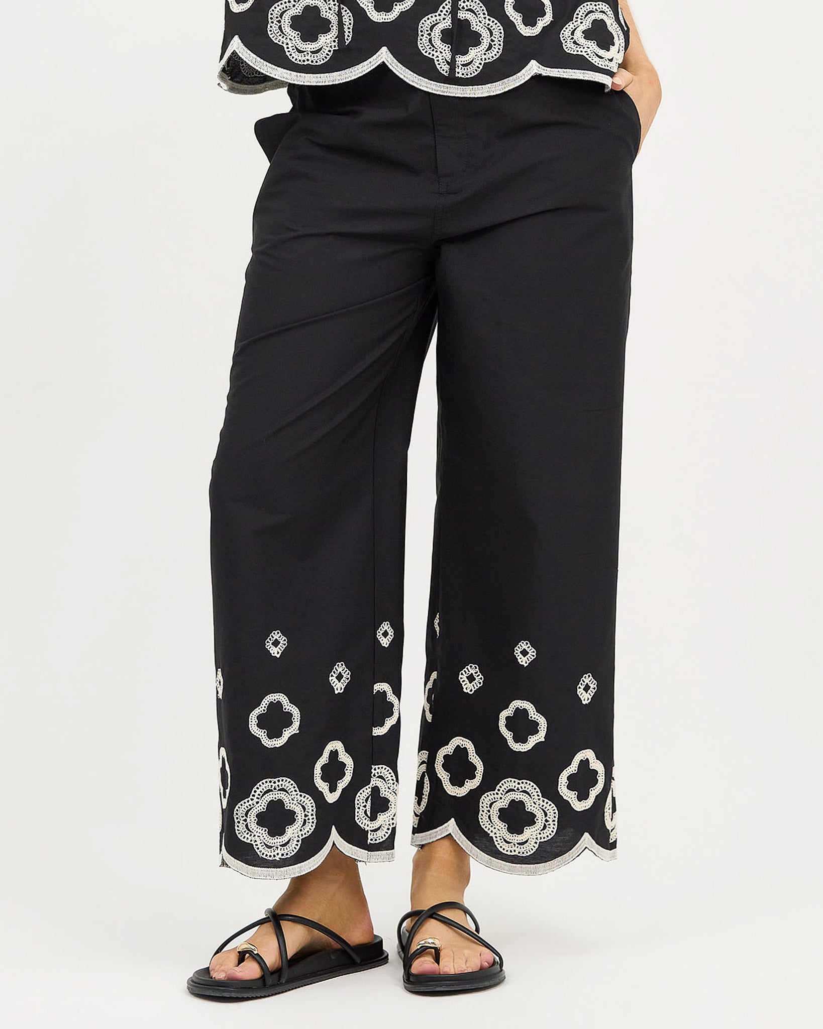 Liberty Rose Embroidered Pants - Black/White