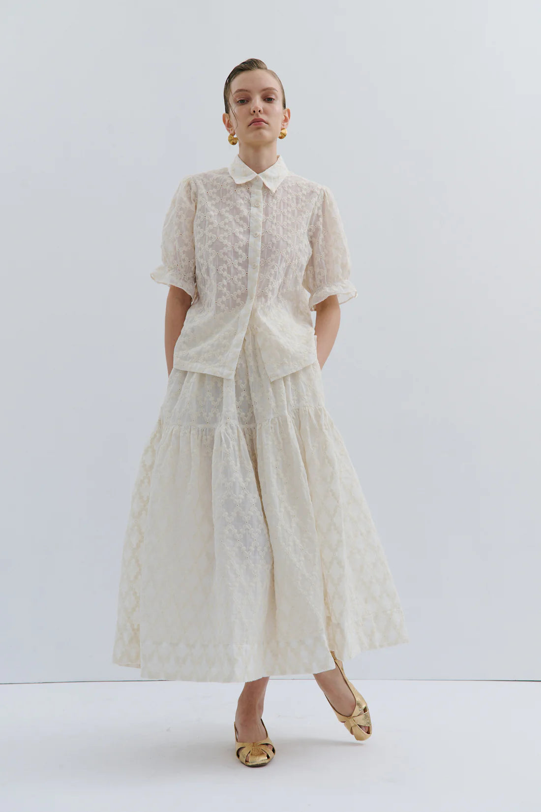Maevarii Teacup Short Puff Sleeve Shirt - White Queen