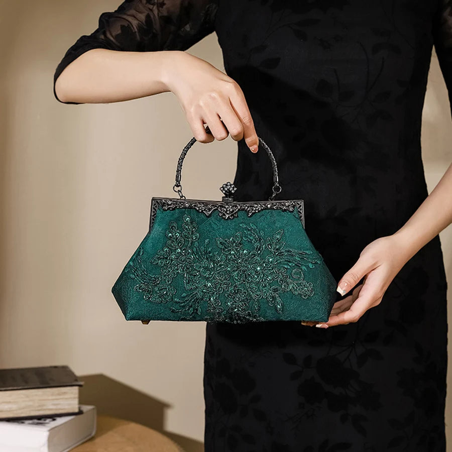 Emerald Enchanté Vintage Clutch