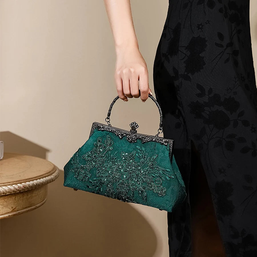 Emerald Enchanté Vintage Clutch