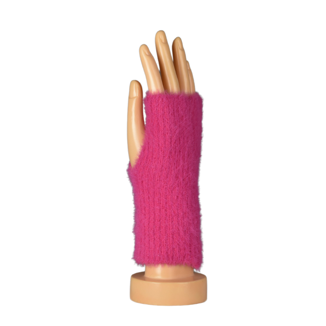 Taylor Hill Fluffy Fingerless Gloves