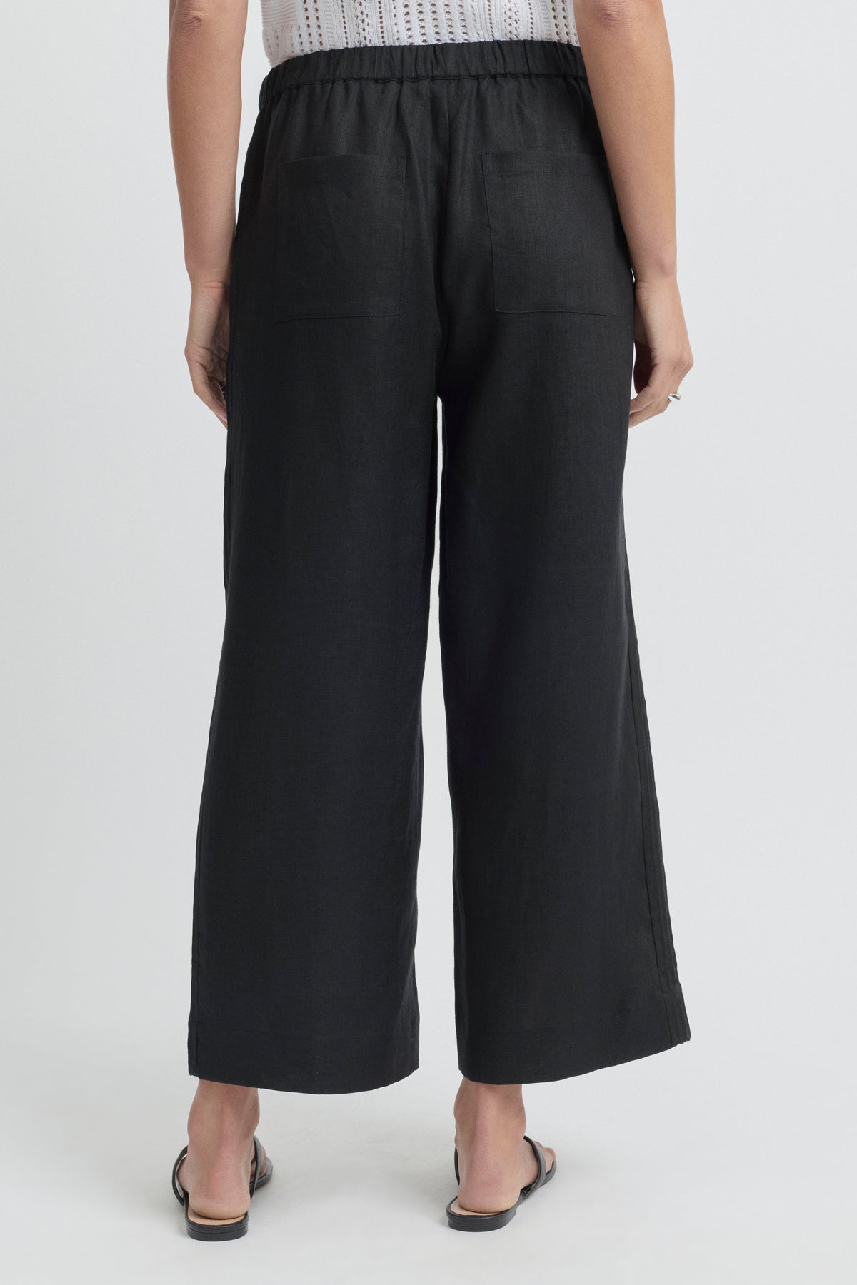Yarra Trail Tirari Pintuck Pant - Black