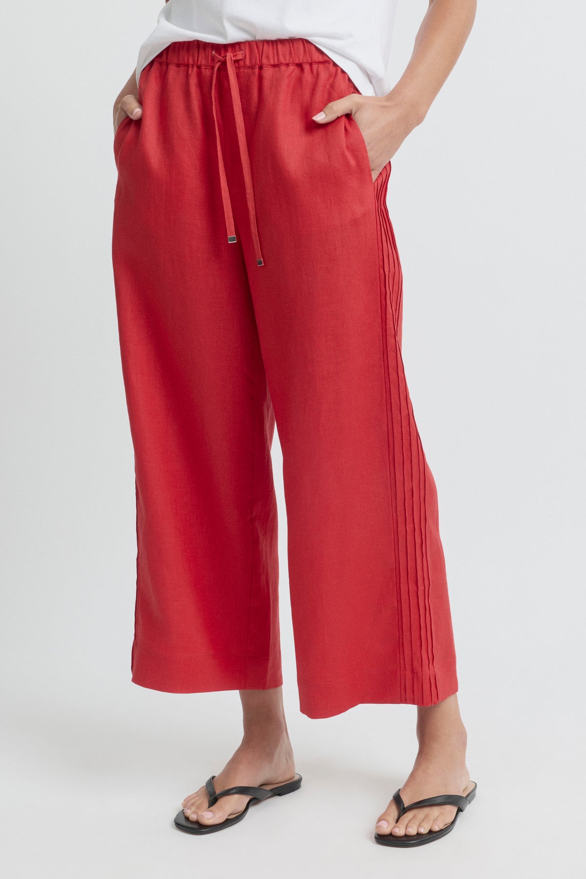 Yarra Trail Tirari Pintuck Pant - Chilli