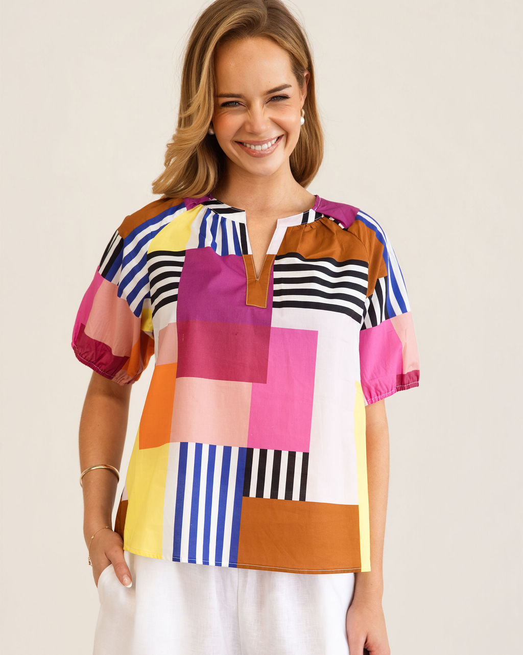 Kaleido Short Sleeves Top - Geo Art Print