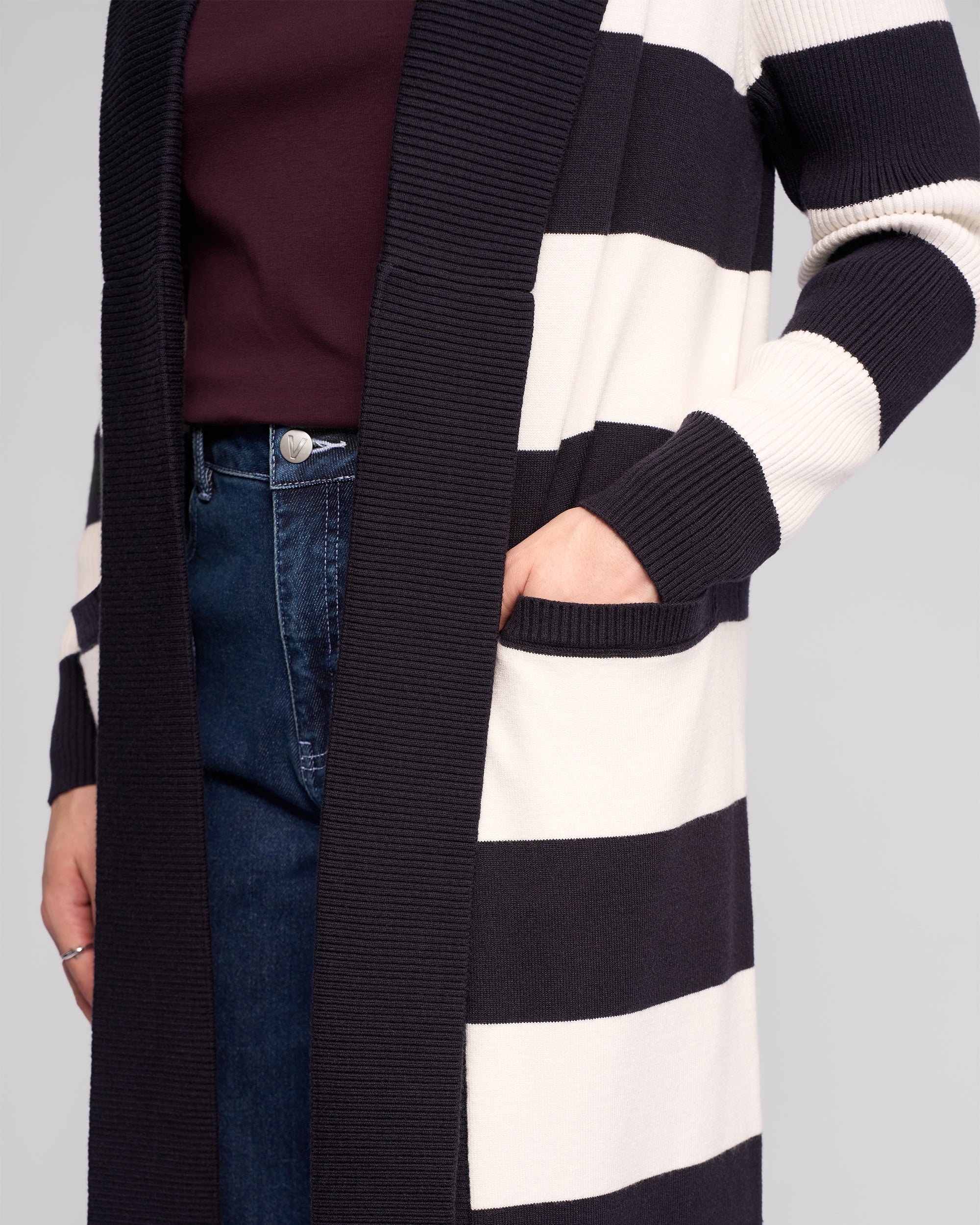 Vassalli Downtown Cardi - Ink/Winter White