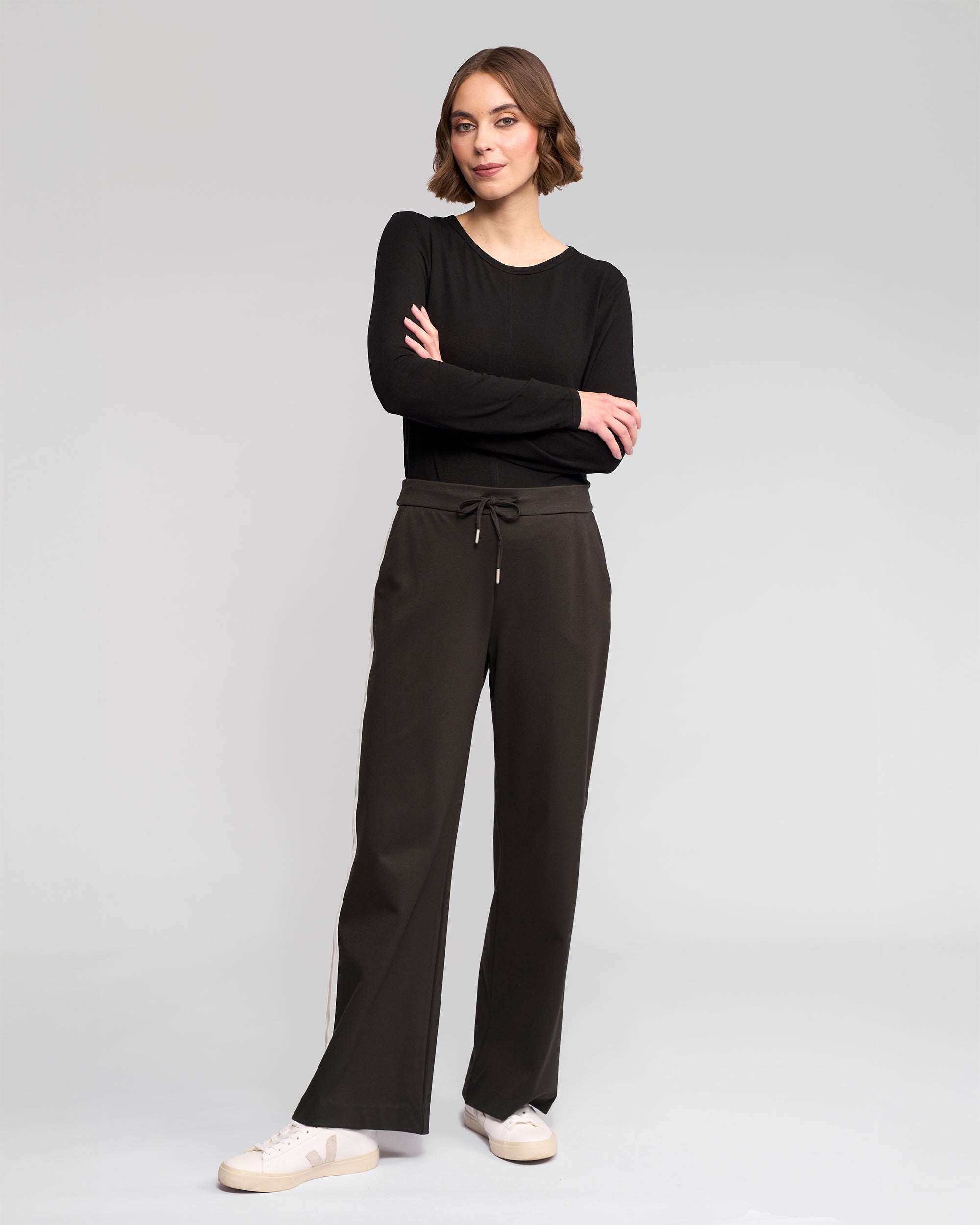 Vassalli Weekend Pant - Dark Hunter