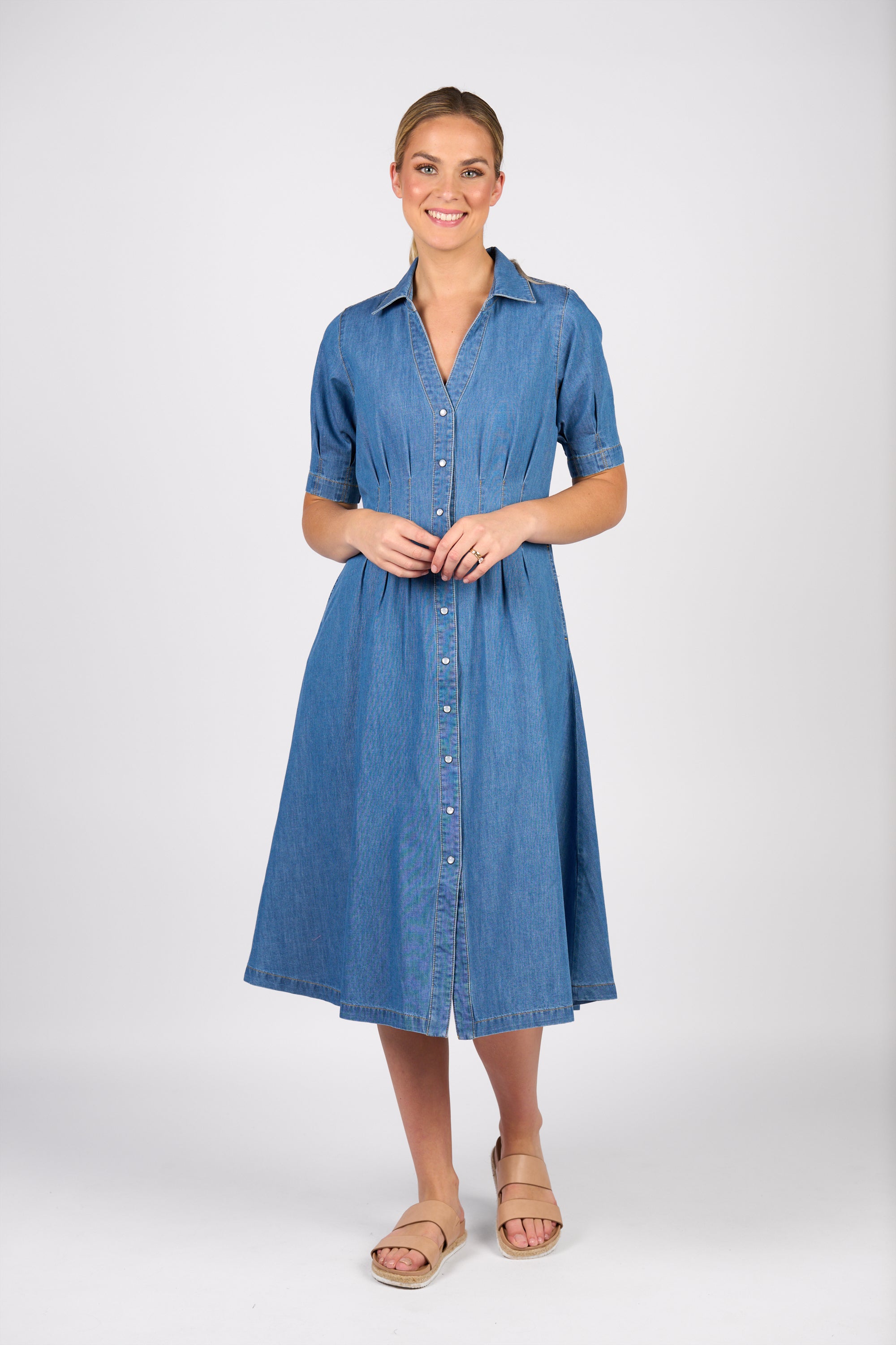 Vassalli Cap Sleeve Button Up Dress - Mid Wash