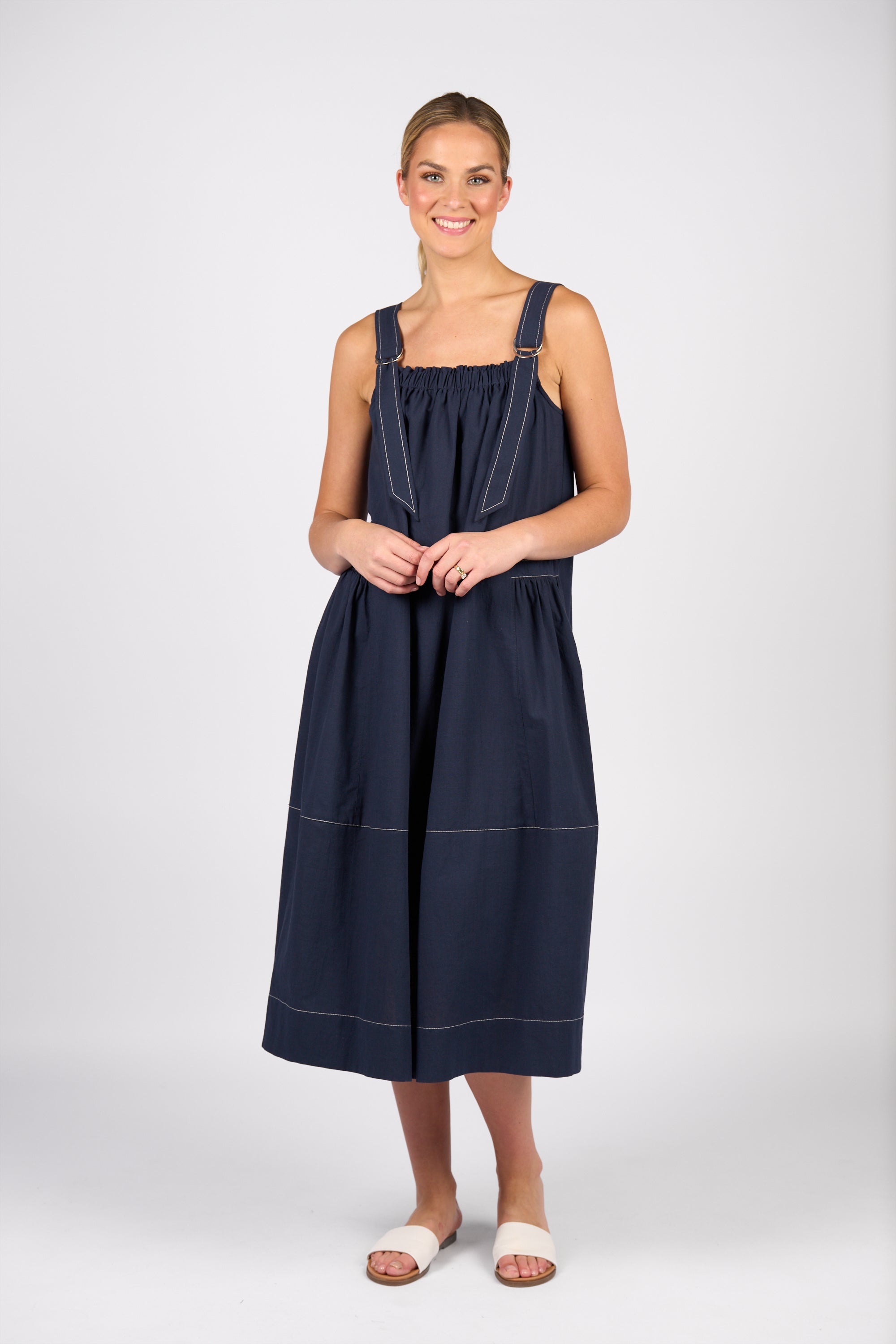 Vassalli Sleeveless Balloon Dress - Ink