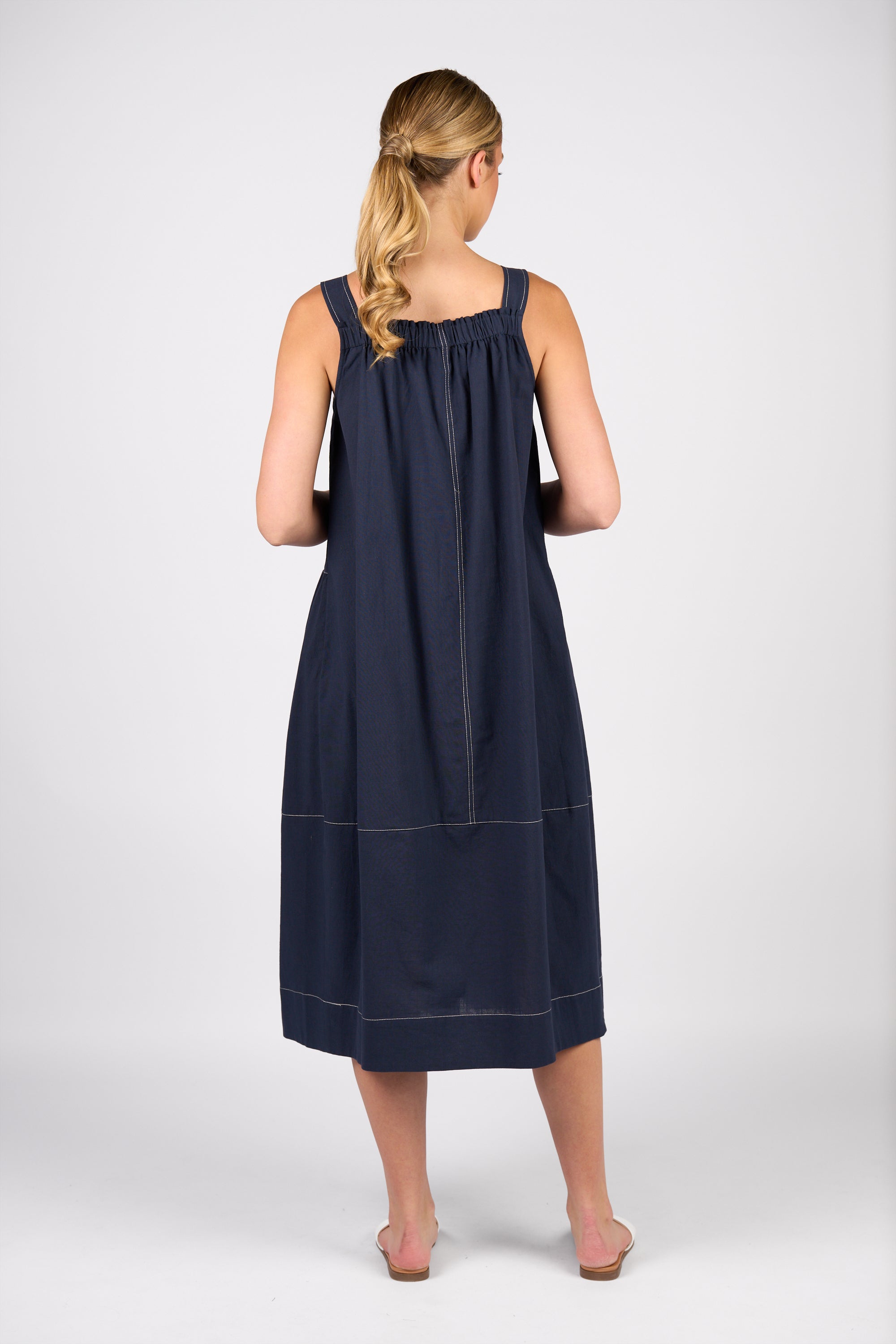 Vassalli Sleeveless Balloon Dress - Ink