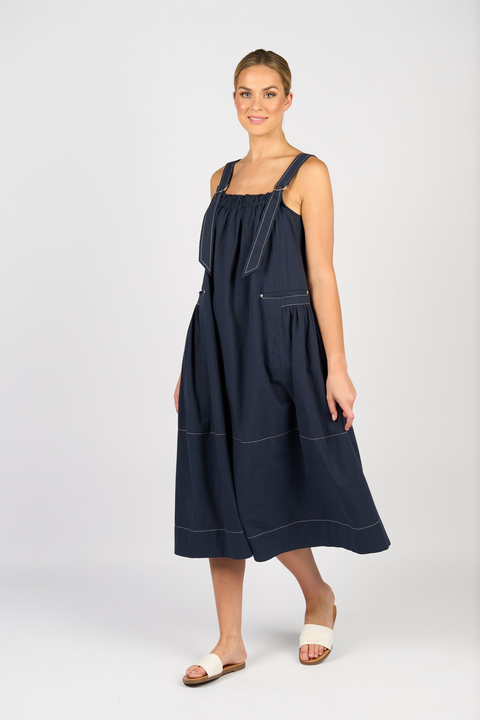 Vassalli Sleeveless Balloon Dress - Ink