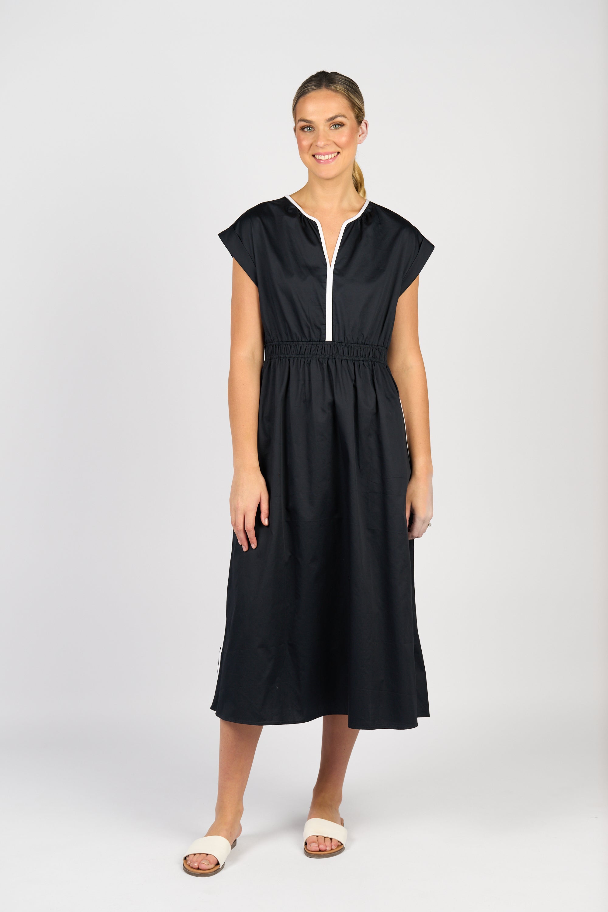 Vassalli V-Neck Shirred Waist Dress - Ink/White