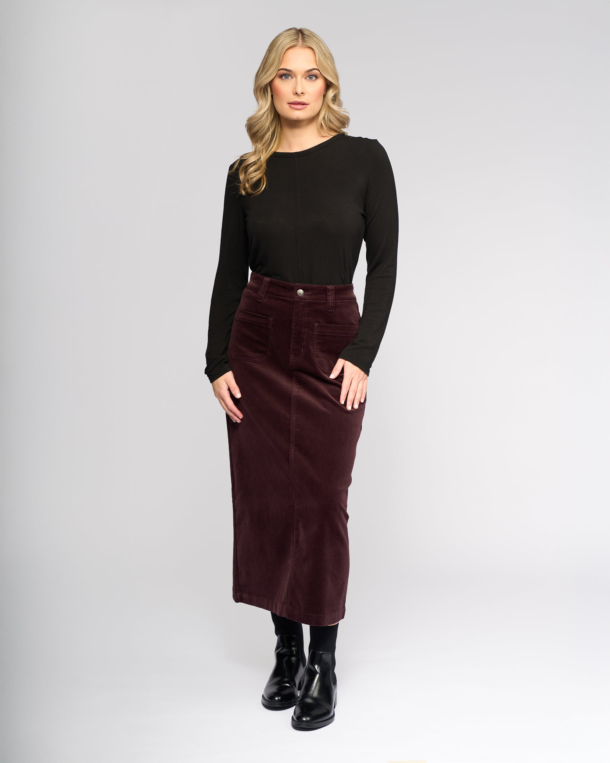 Vassalli Lane Cord Skirt - Merlot