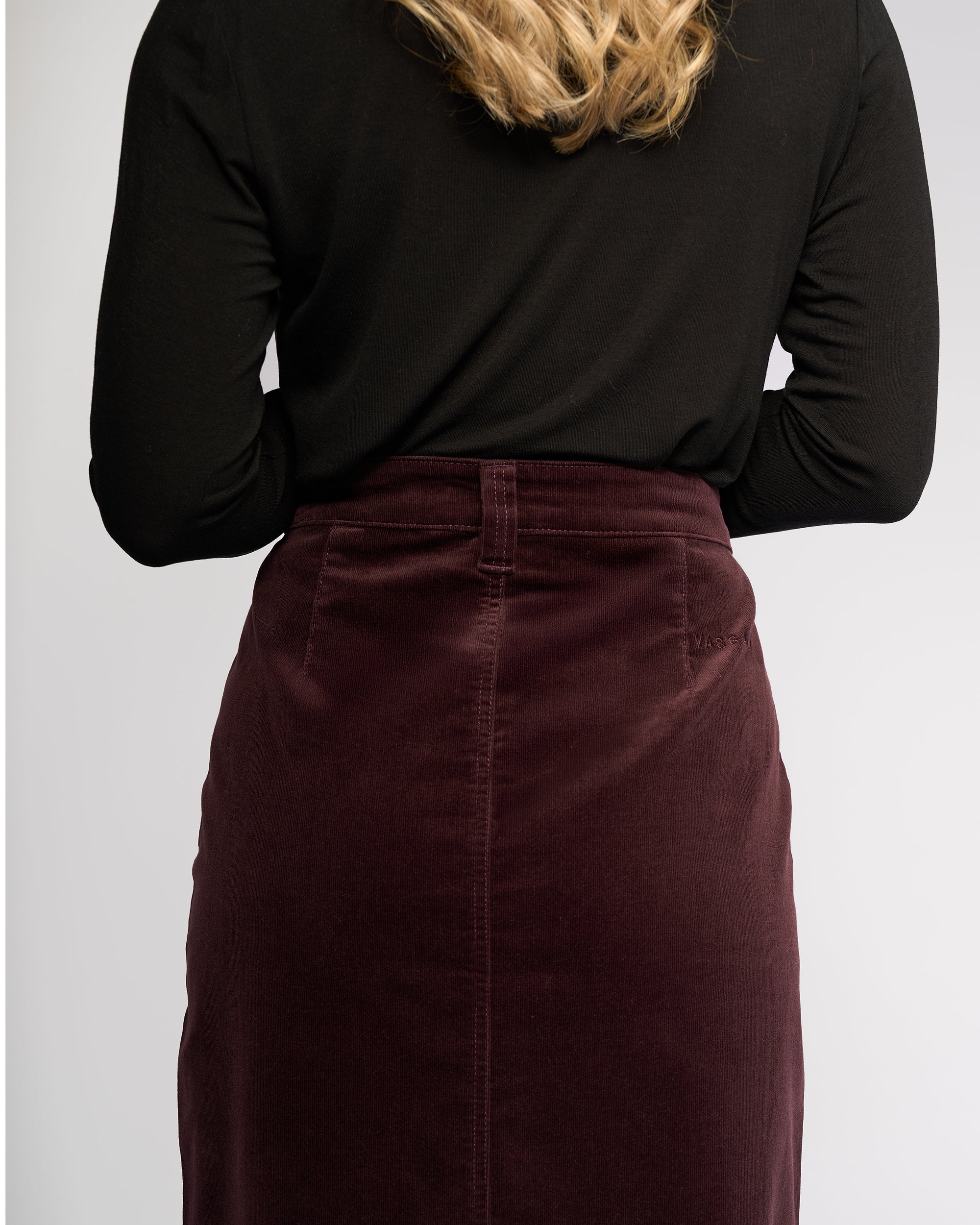 Vassalli Lane Cord Skirt - Merlot