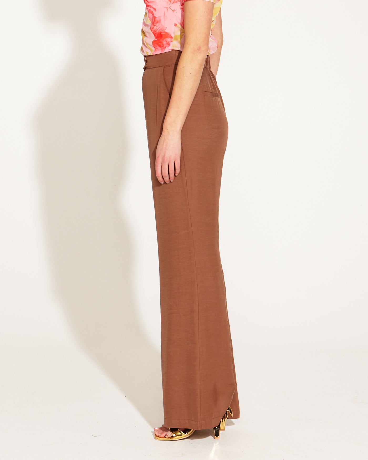 Fate+Becker One And Only High Waisted Flared Pant - Mocha