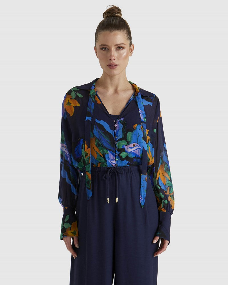 Fate+Becker Twilight Blouse - Navy Floral