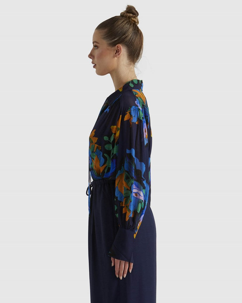 Fate+Becker Twilight Blouse - Navy Floral