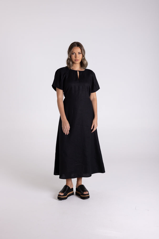 Two T's Linen Midi Dress - Black