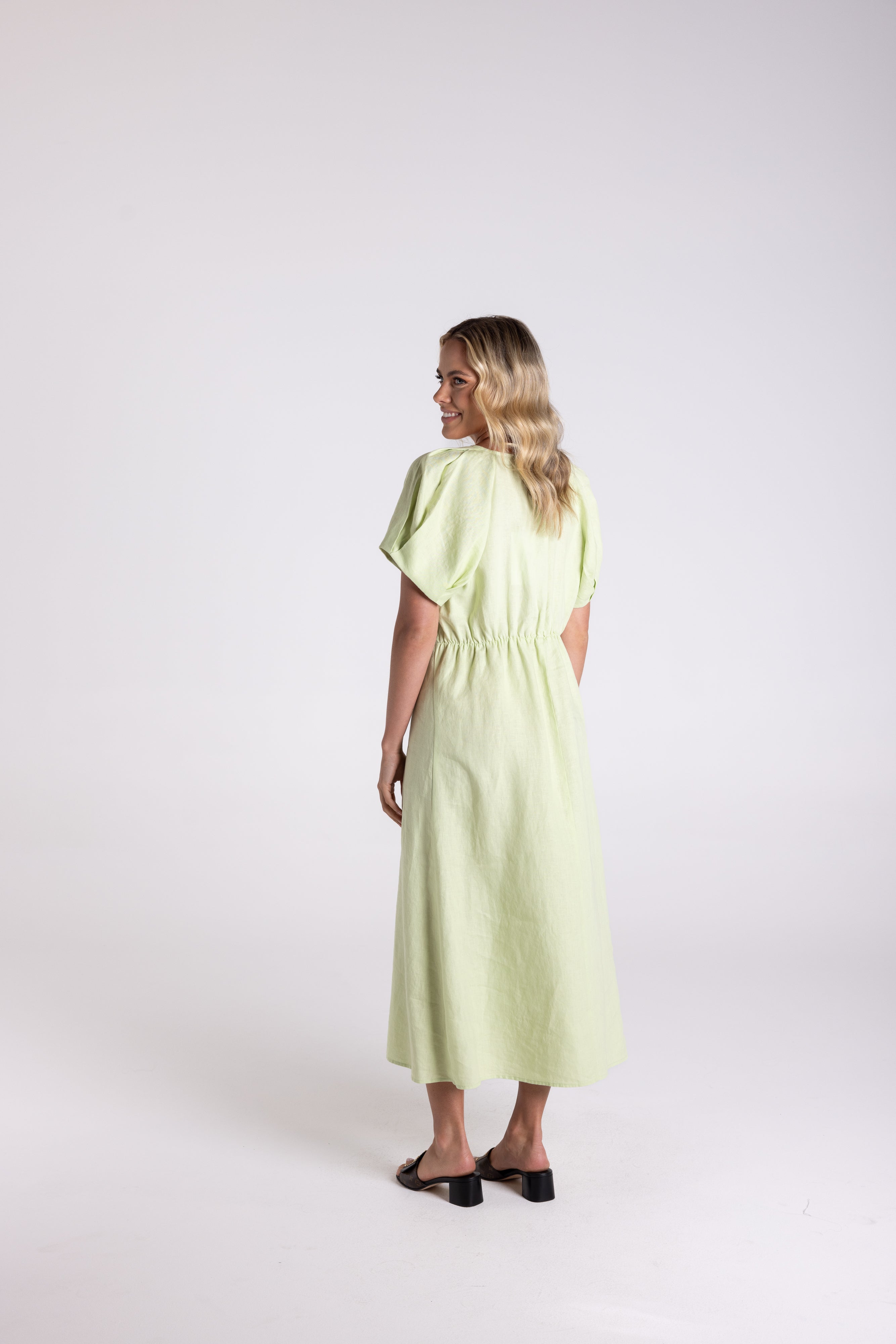Two T's Linen Midi Dress - Lime