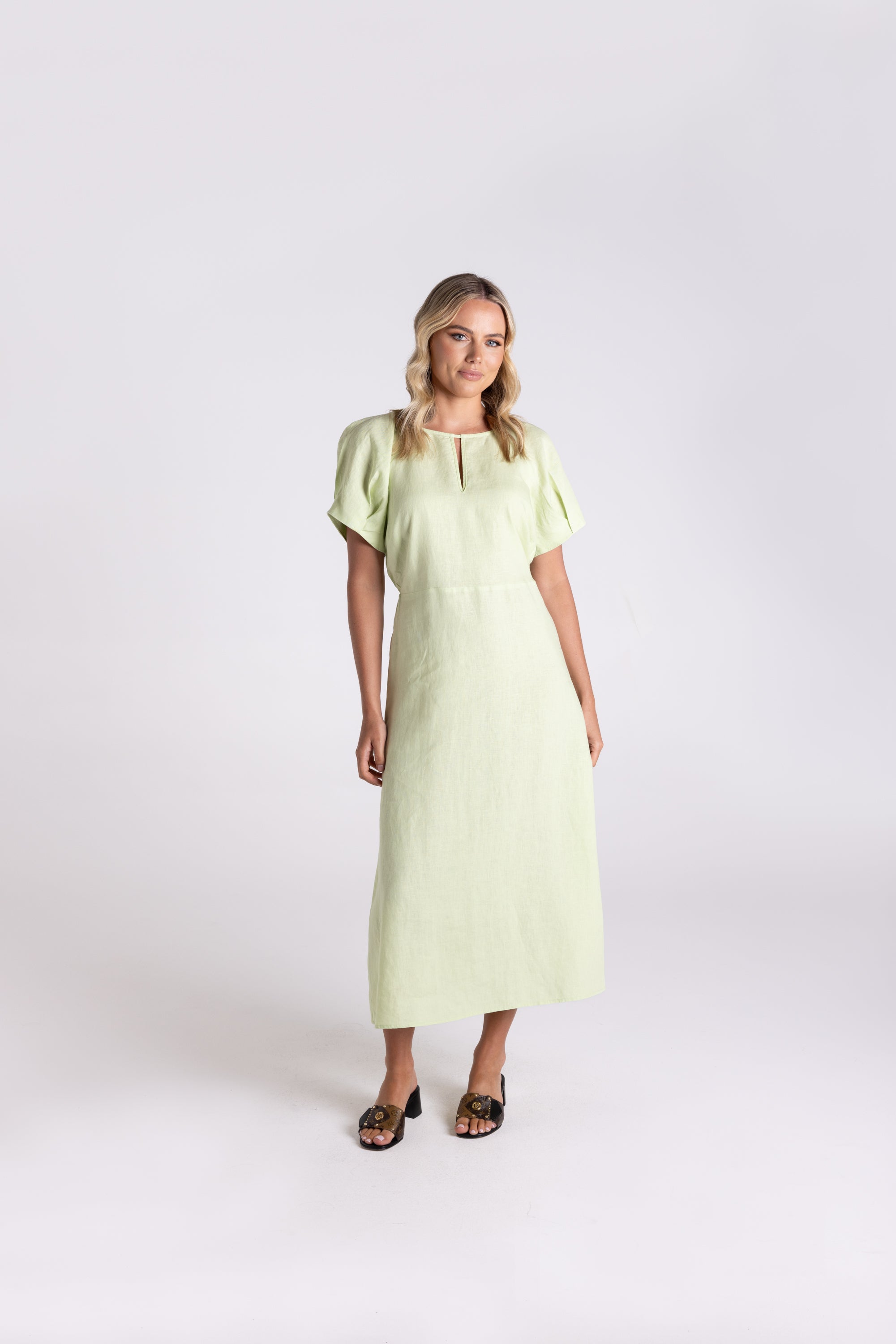 Two T's Linen Midi Dress - Lime